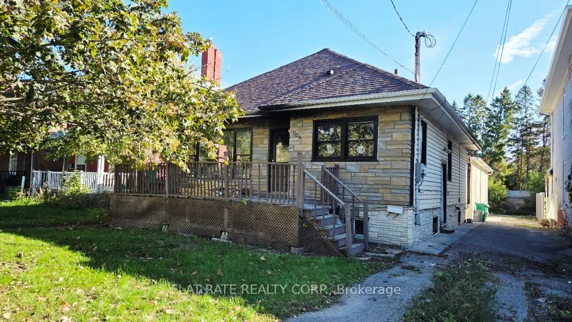 106 STEWART Street