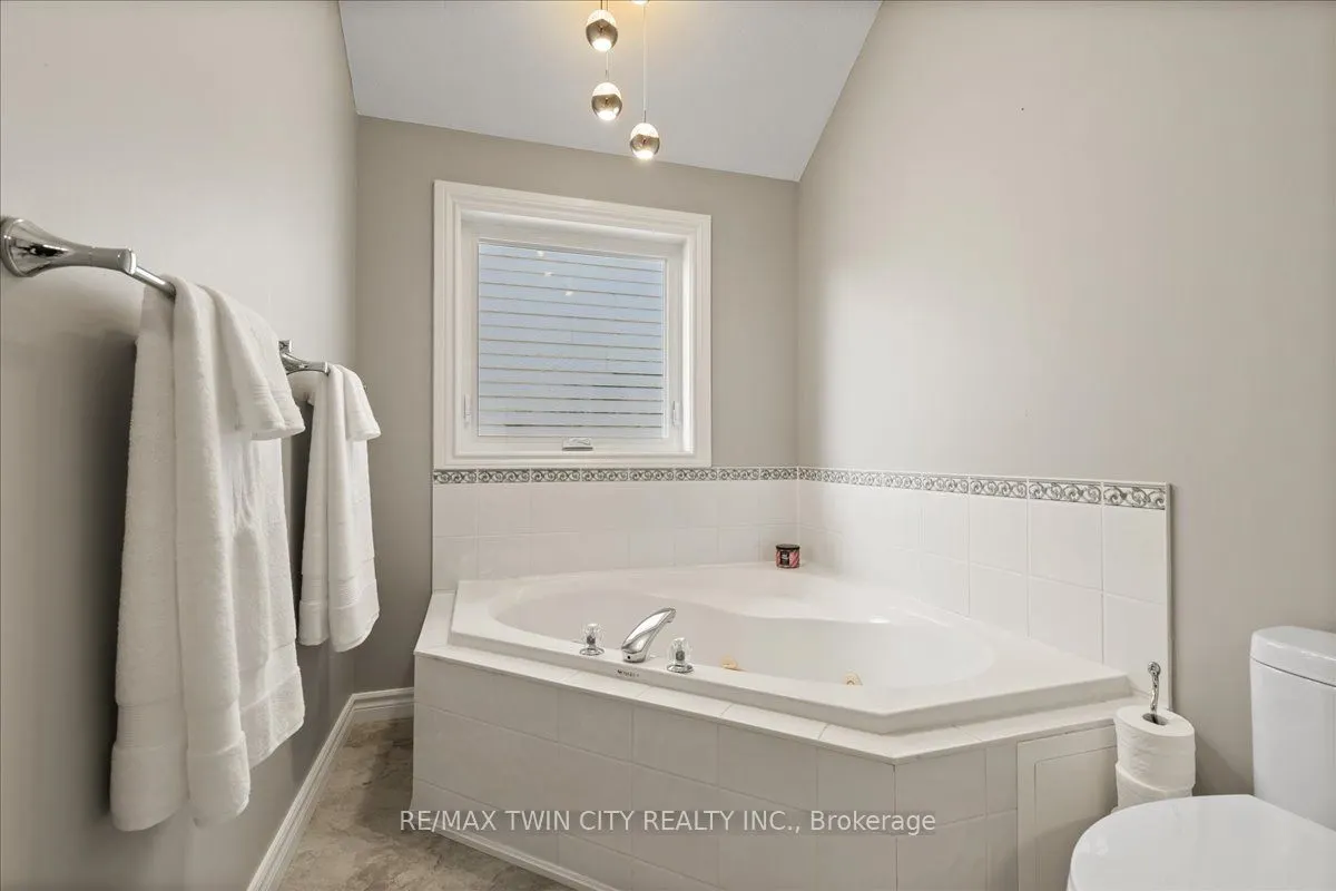 476 Hidden Creek Drive