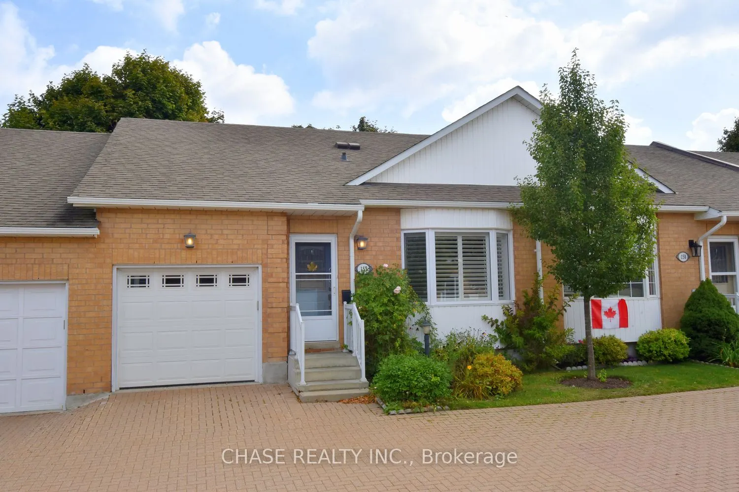 157 Silverbirch Boulevard, #12