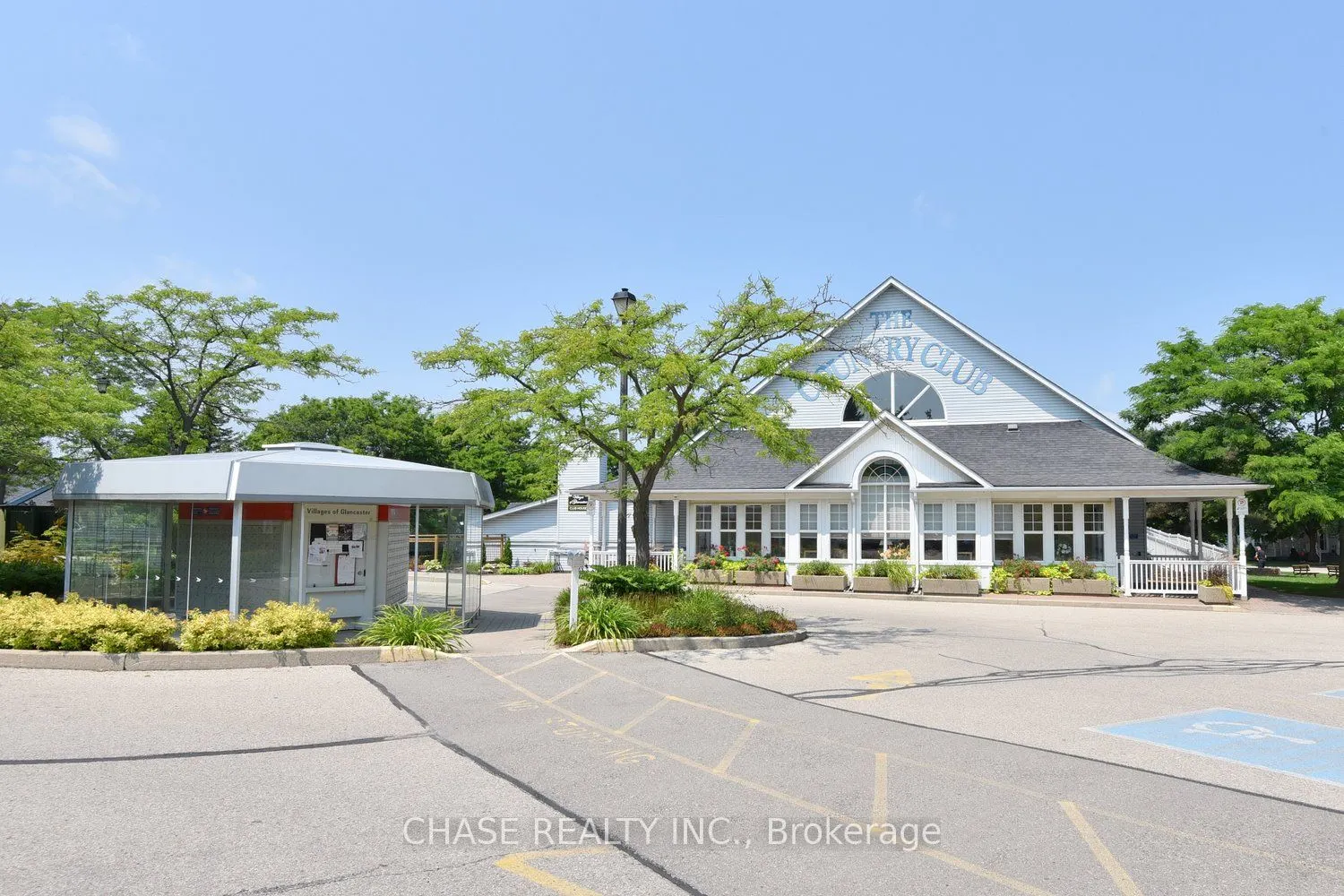 157 Silverbirch Boulevard, #12