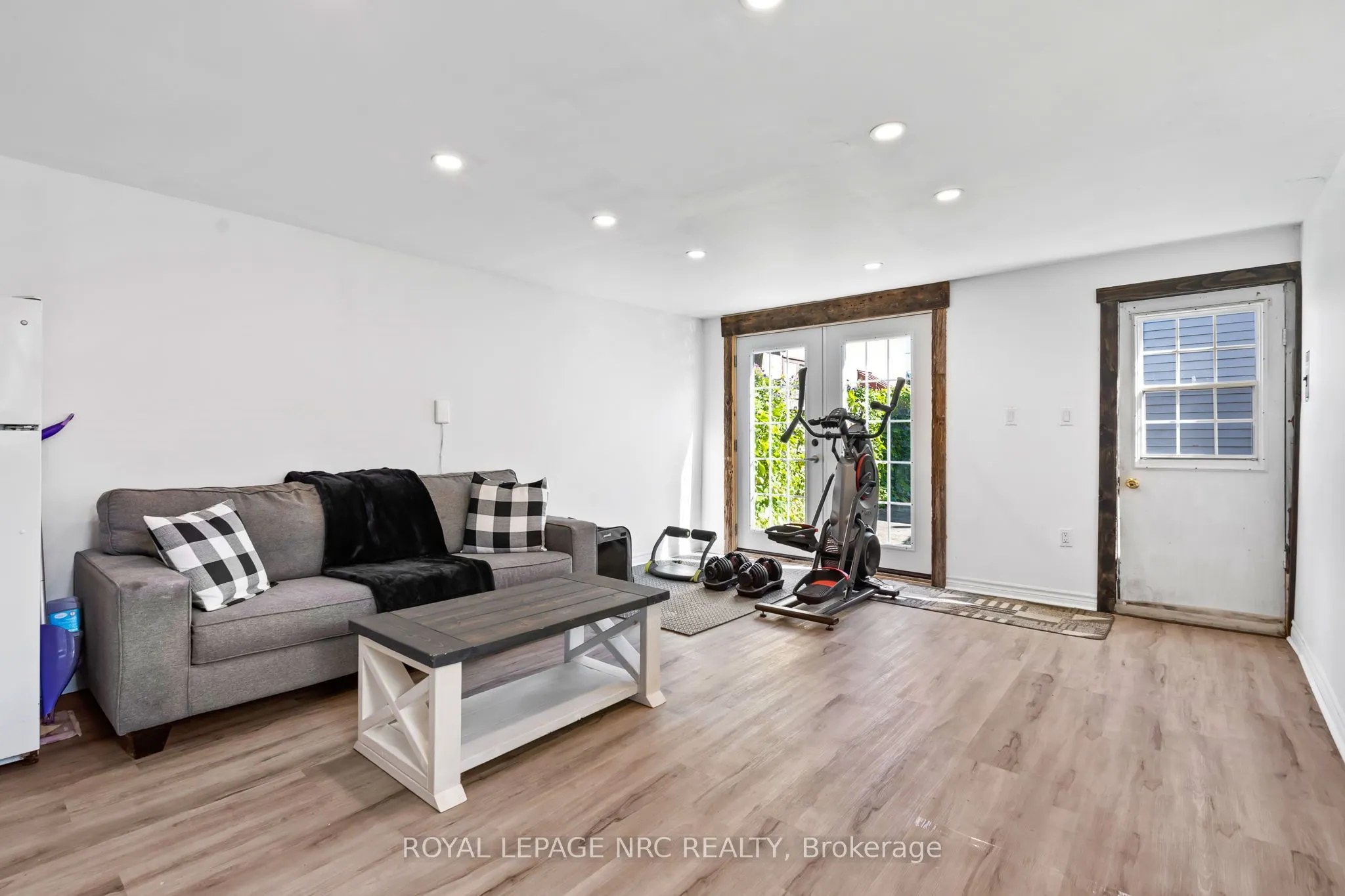 632 Steele Street