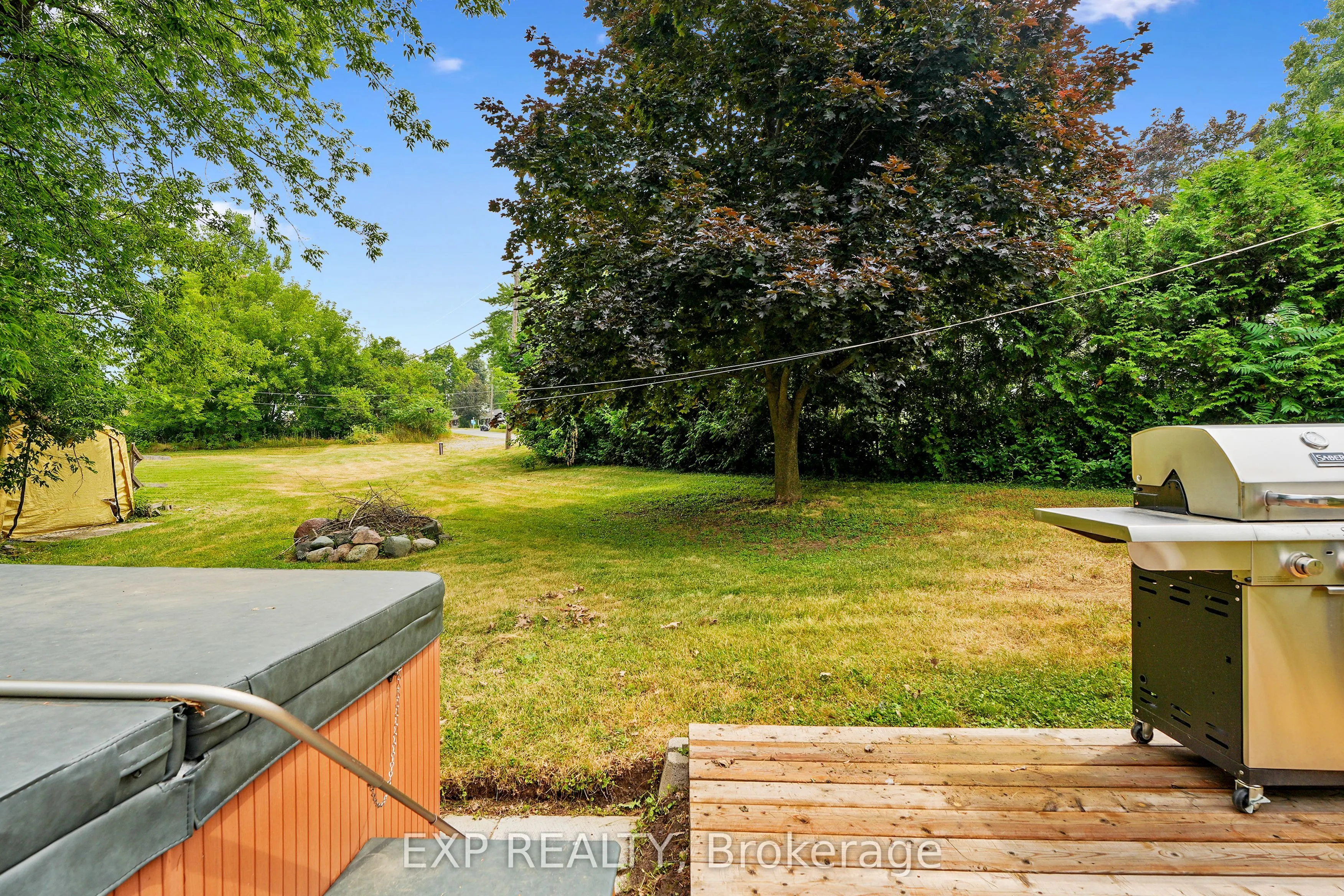 5421 Lakeshore Drive