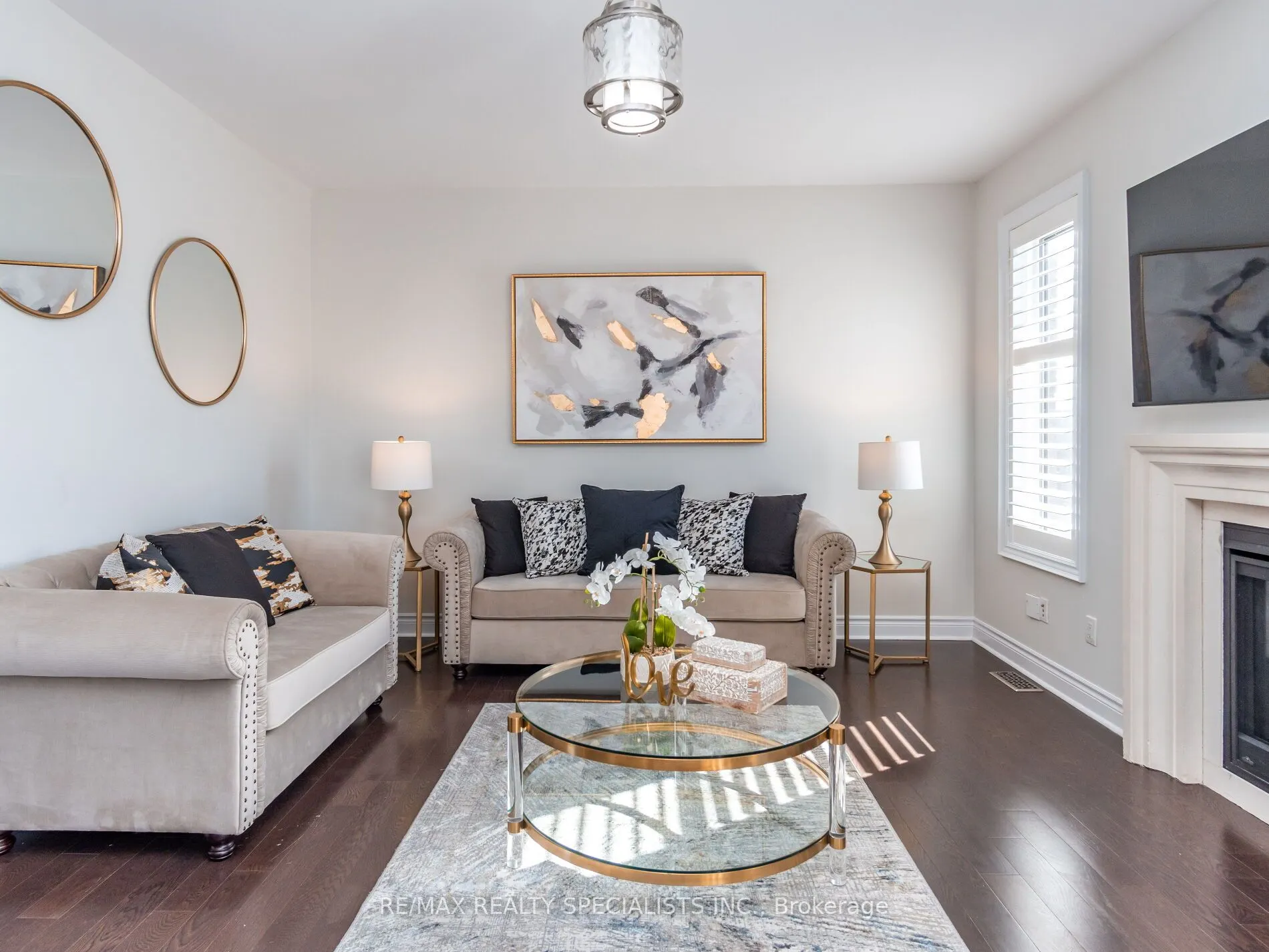 4 Mithcell Crescent