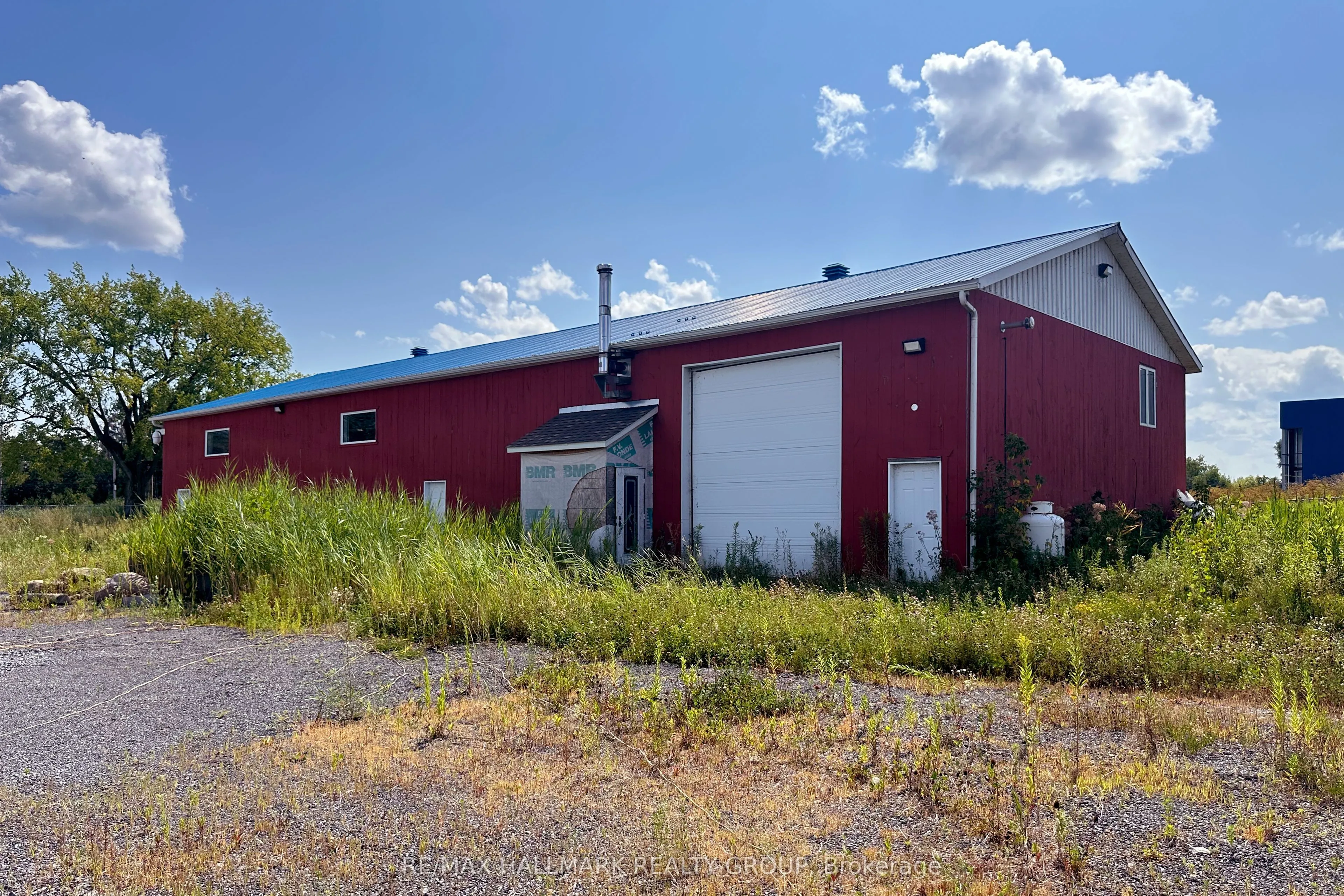 21899 Old Highway 2 Highway