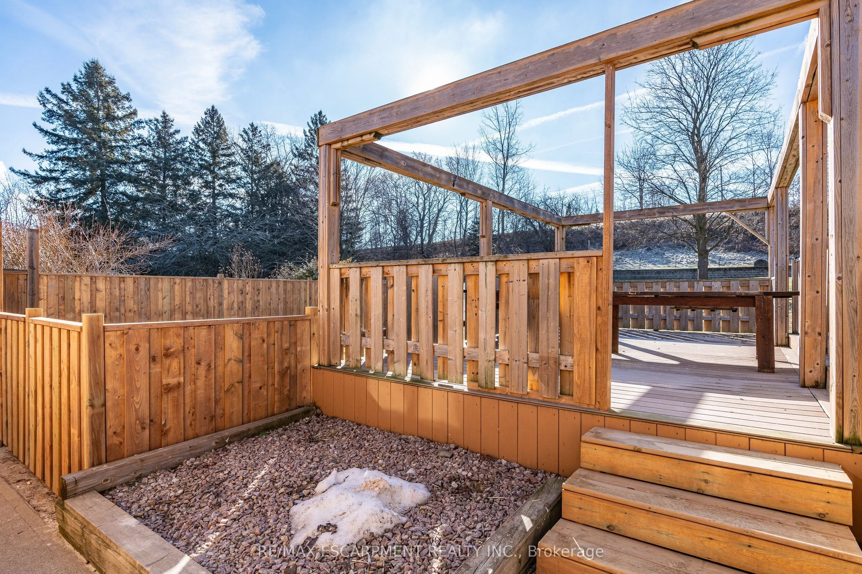 20 Glendale Road, #Lower