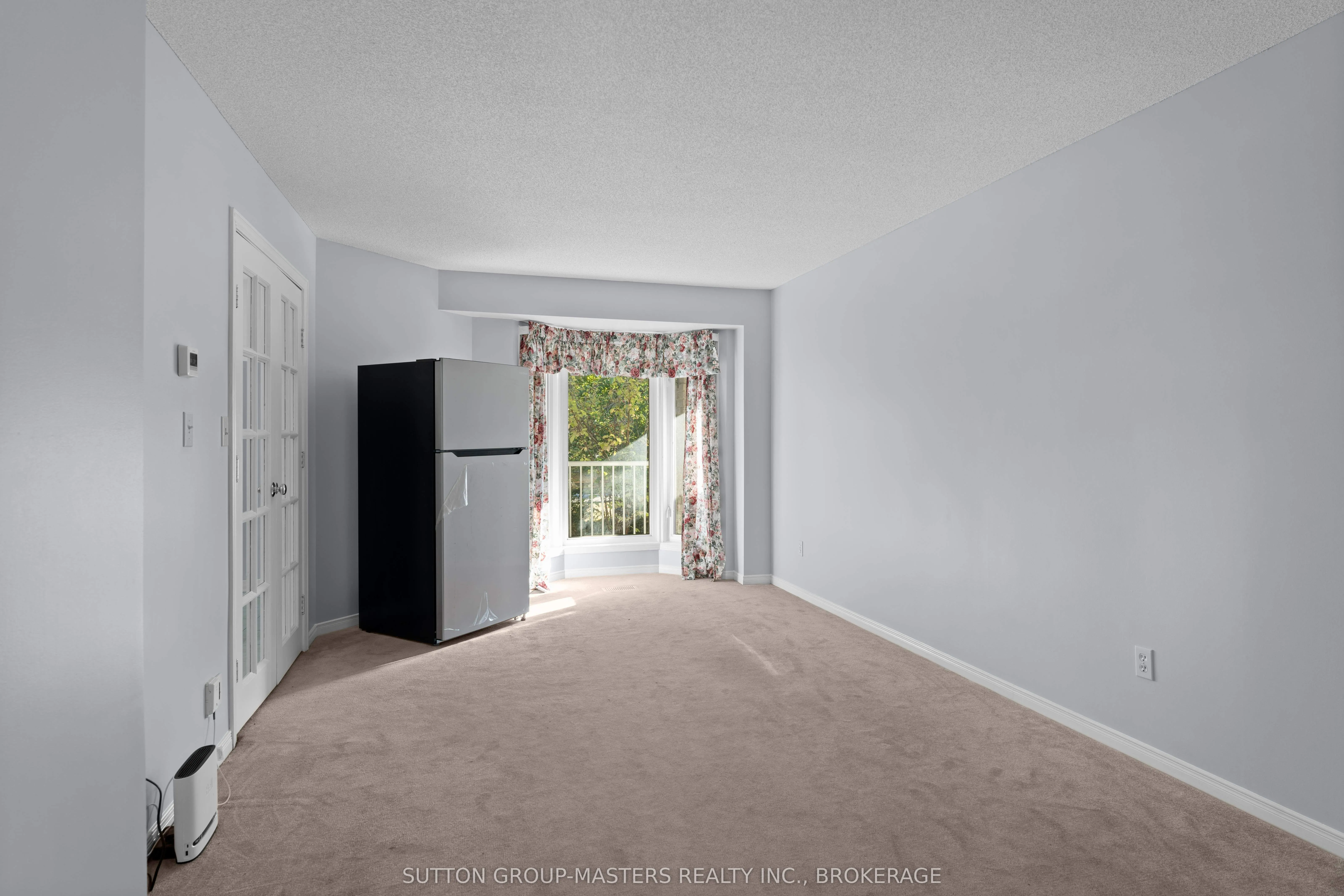 514 BARNSLEY Crescent