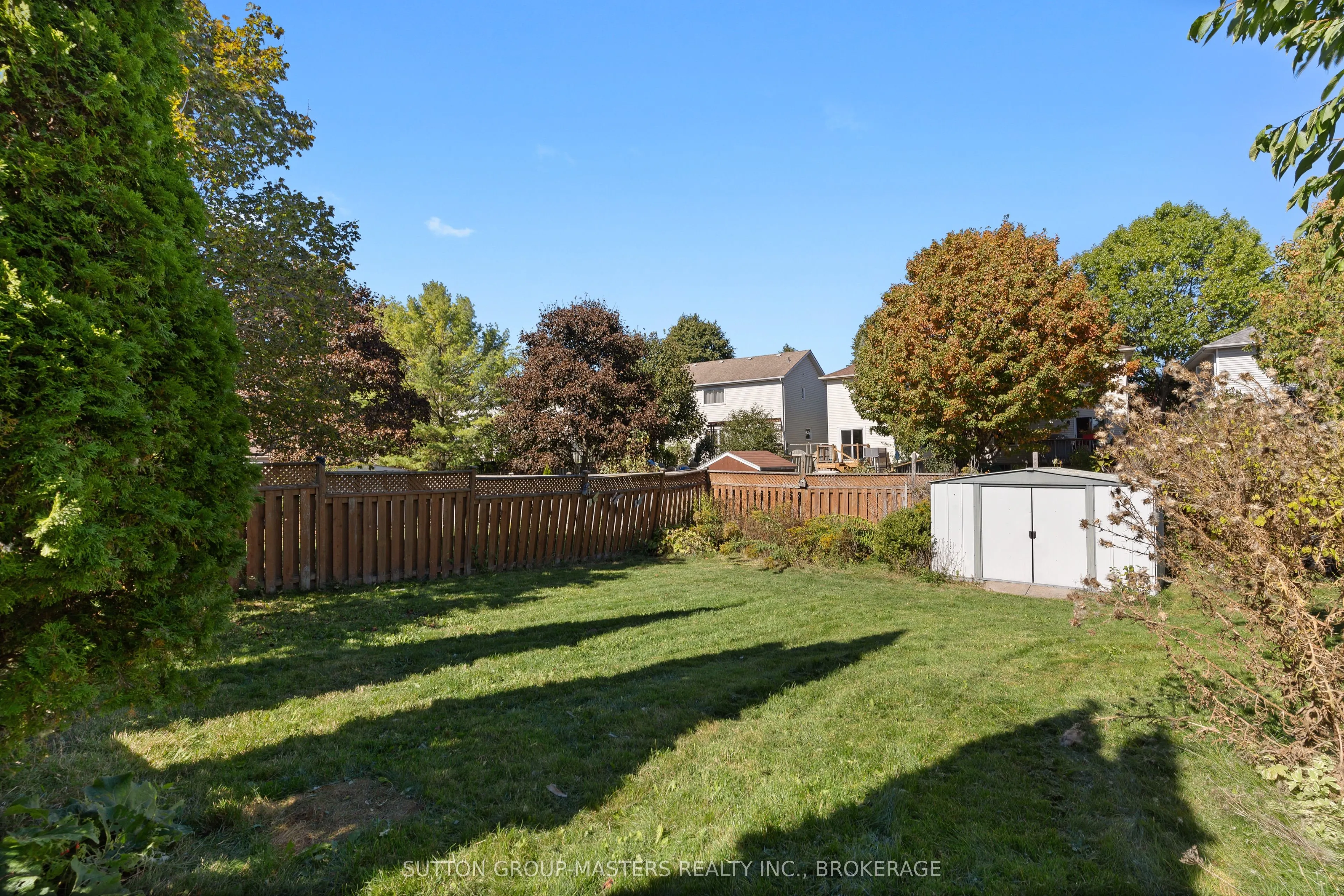 514 BARNSLEY Crescent