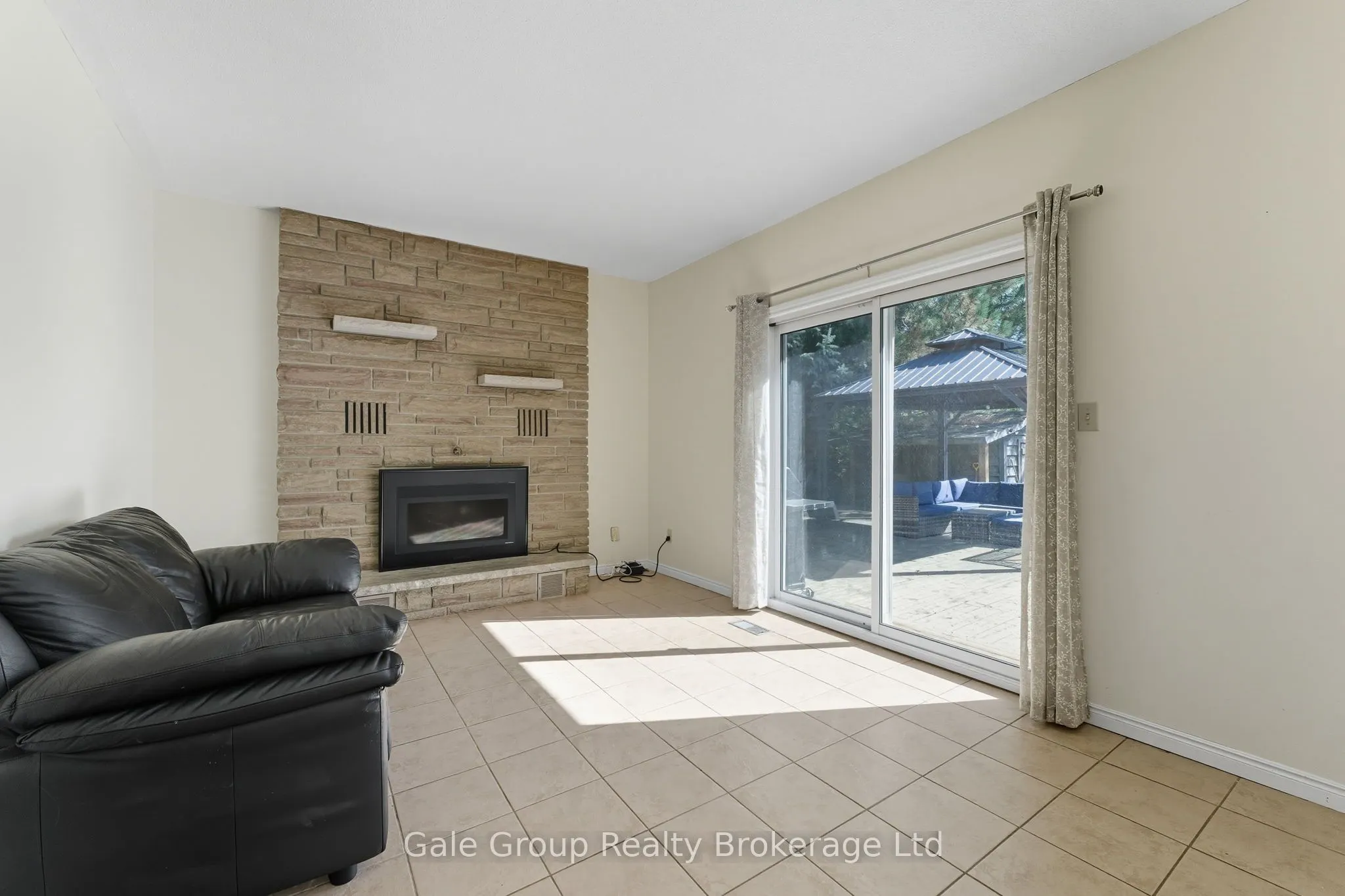 468 Manitoba Road