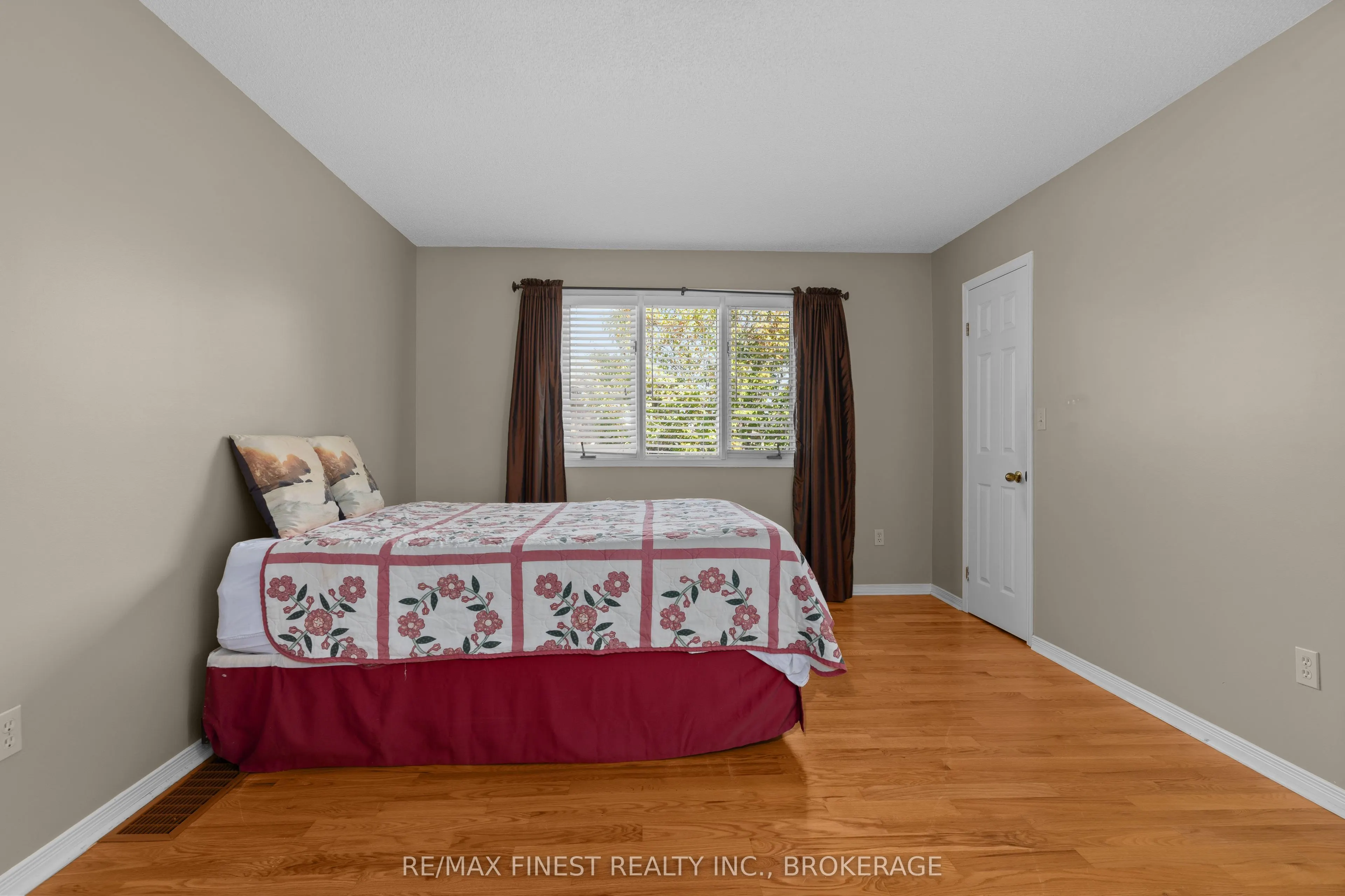 195 Greenlees Drive