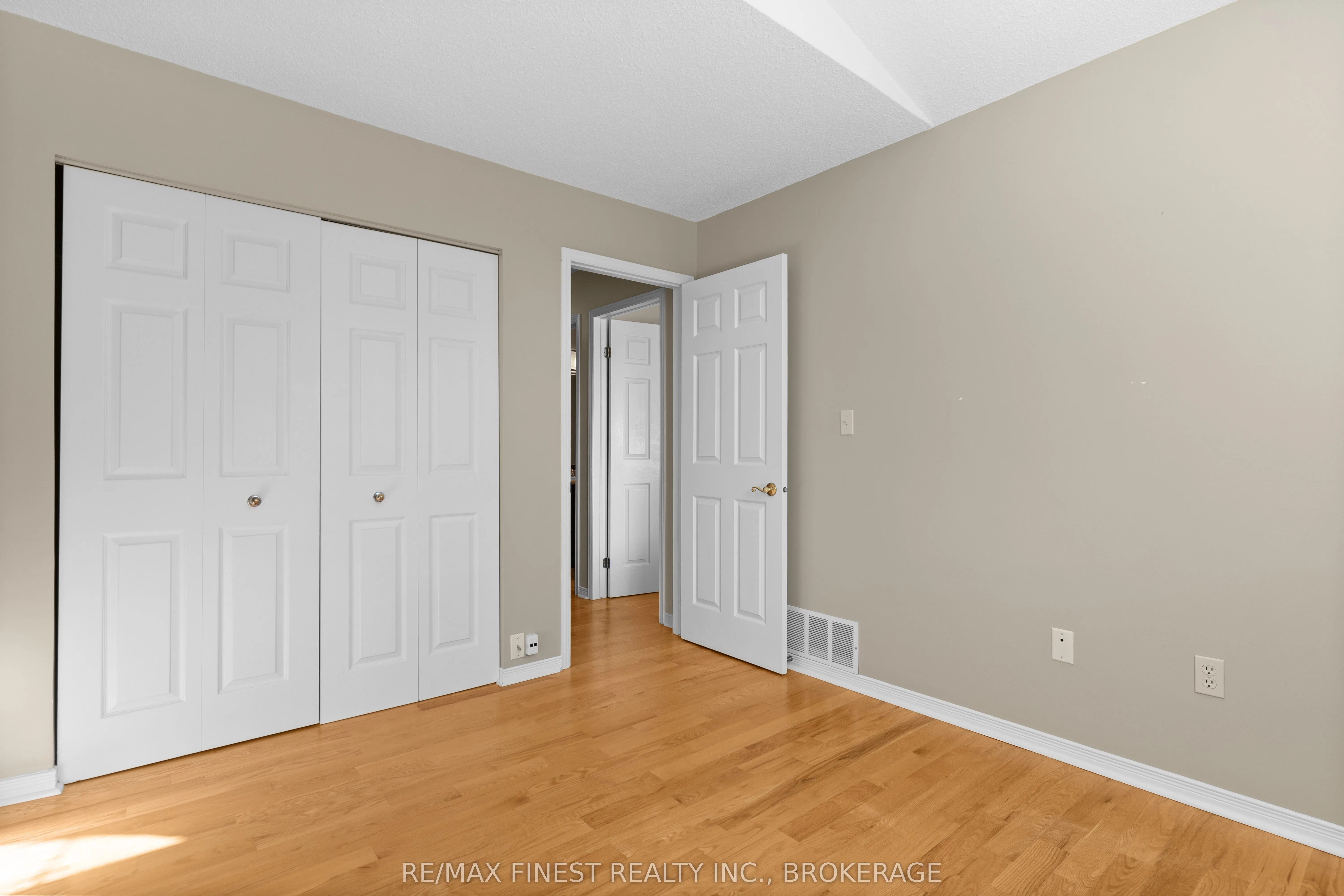 195 Greenlees Drive