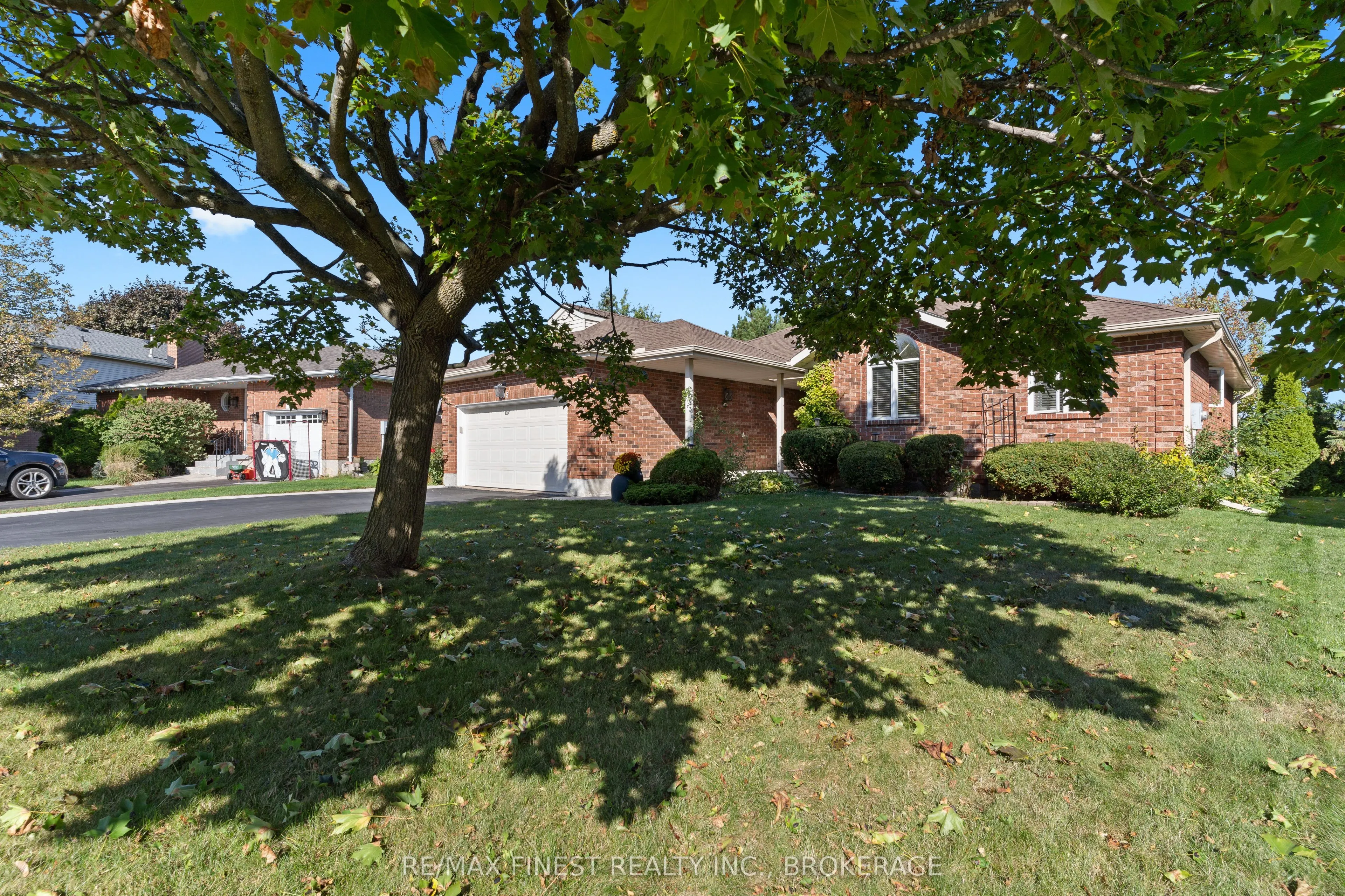 195 Greenlees Drive