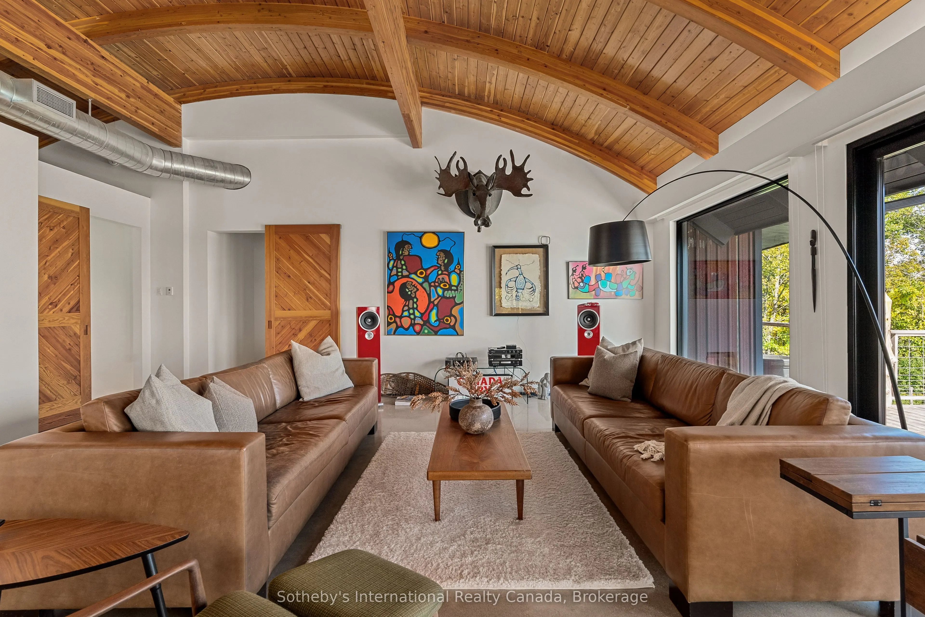 589903 Grey Road 19