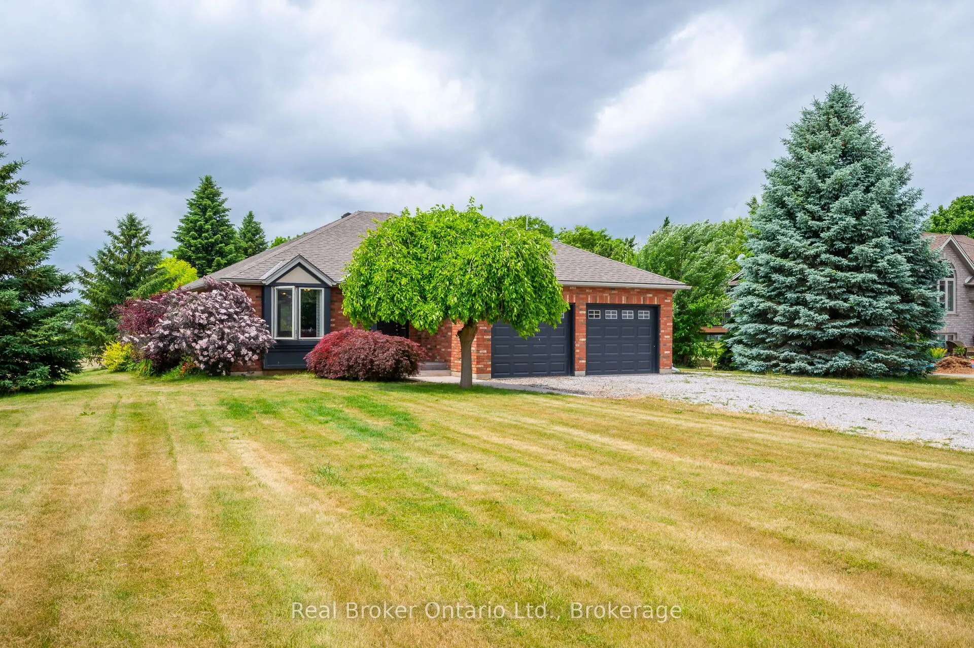 307 Brant County 18 Road