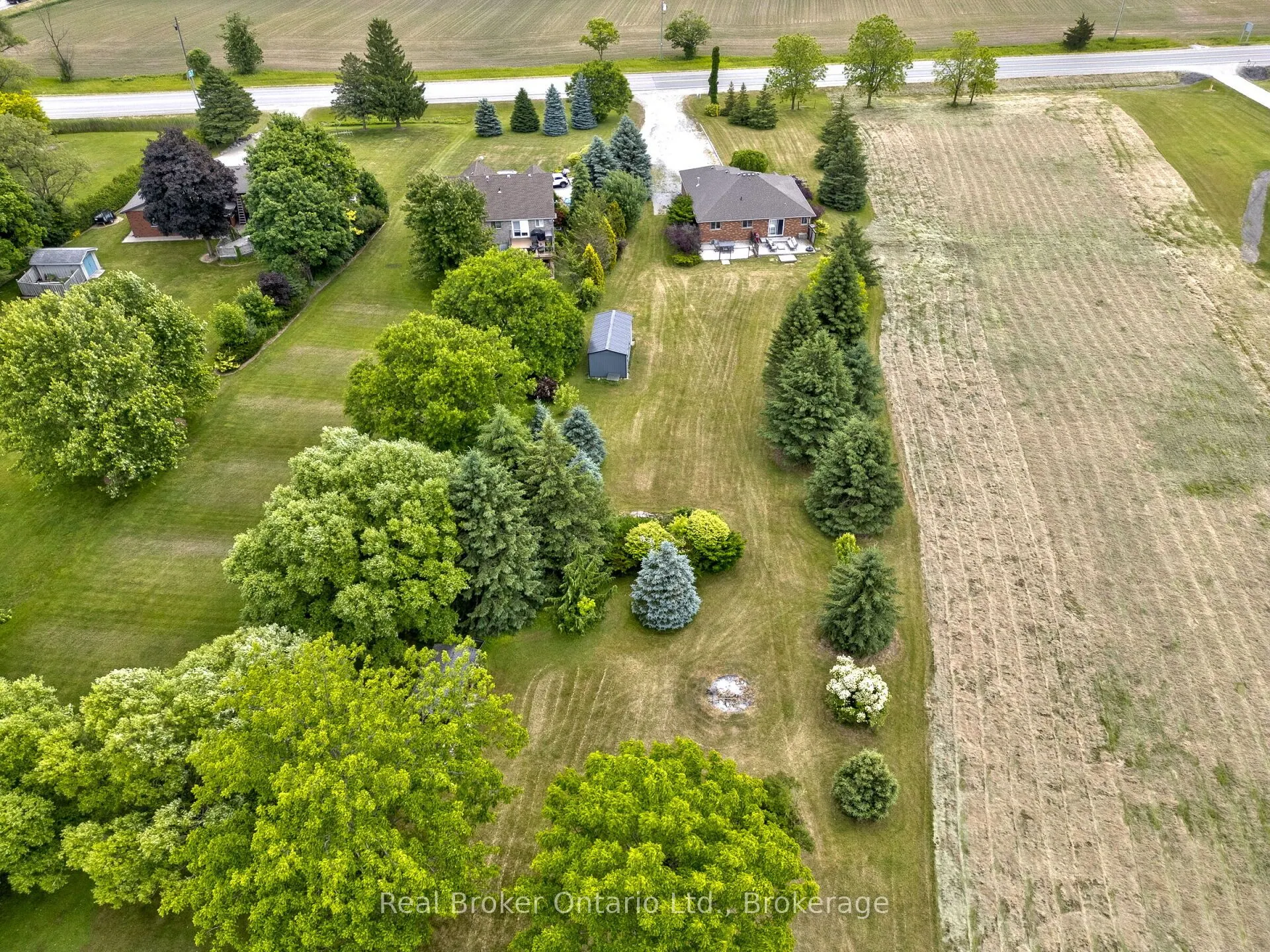 307 Brant County 18 Road