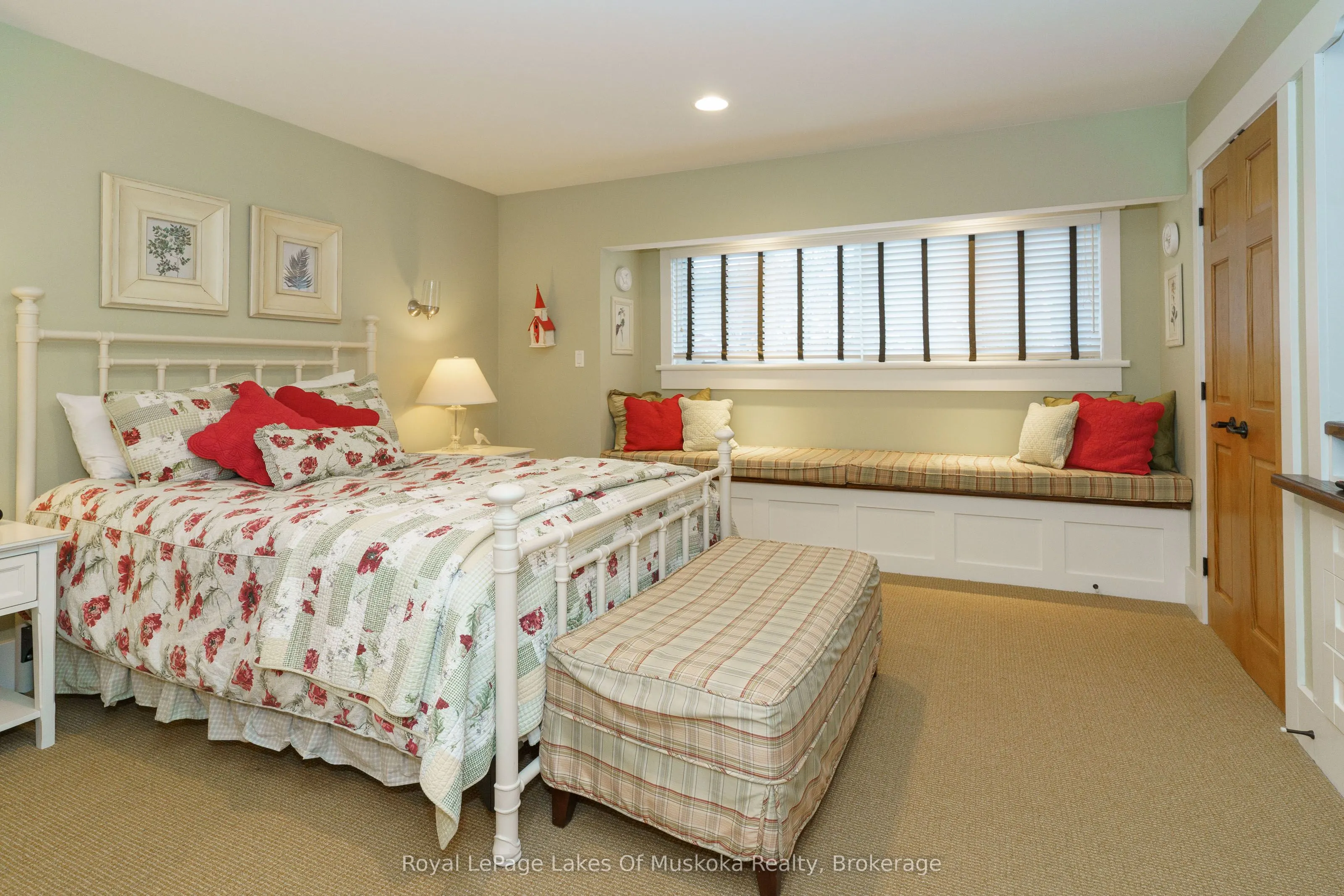 1020 Birch Glen Road, #Villa 1, Week 7