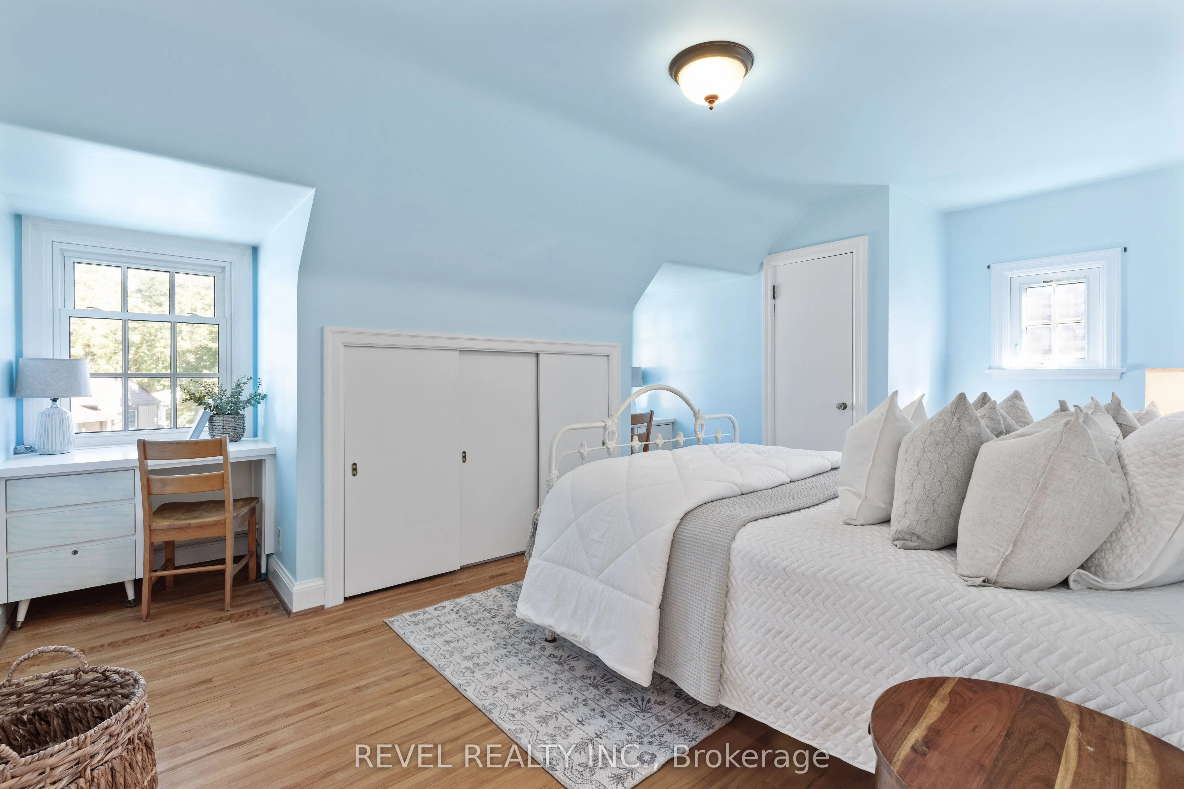 13 Sylvan Crescent