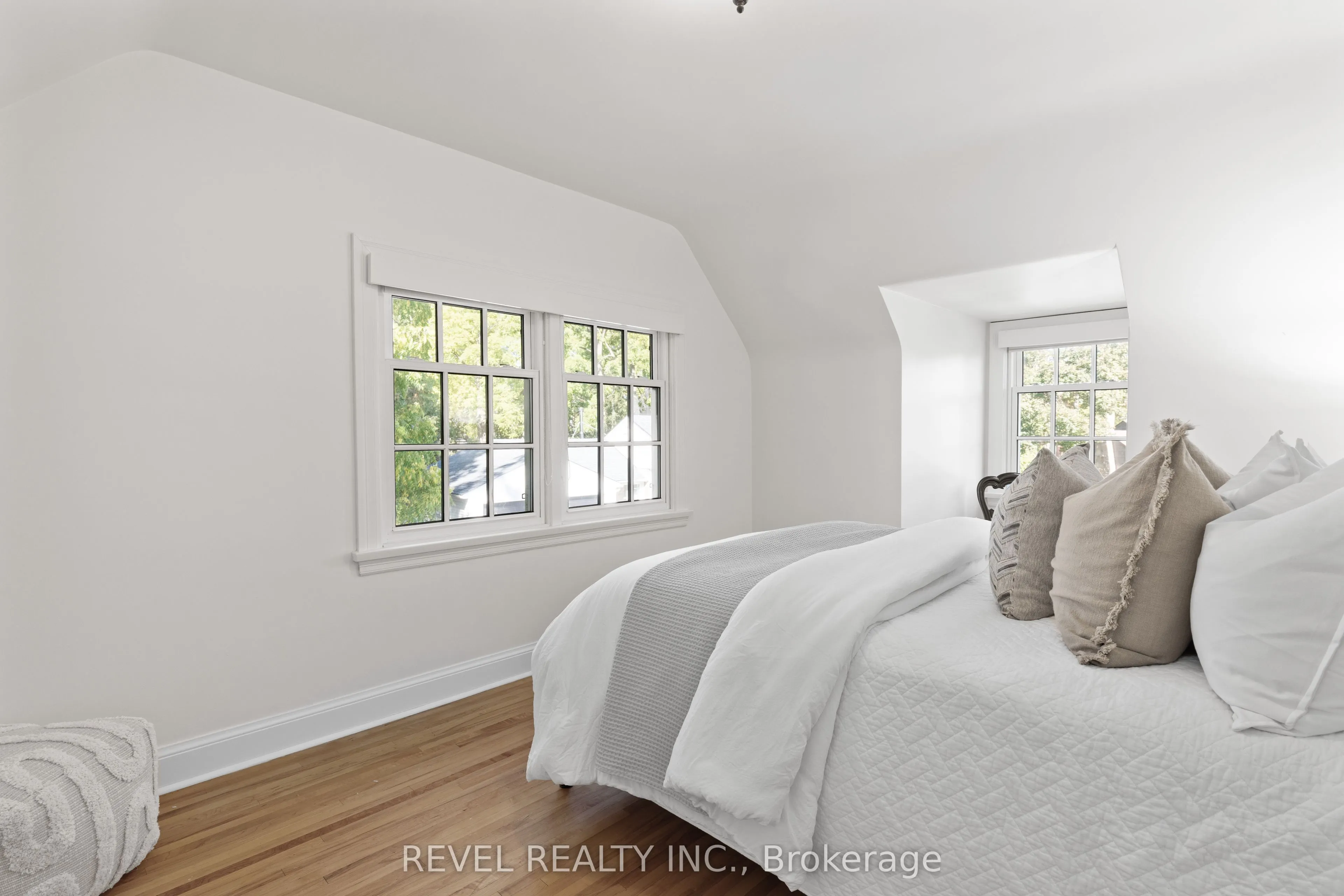 13 Sylvan Crescent
