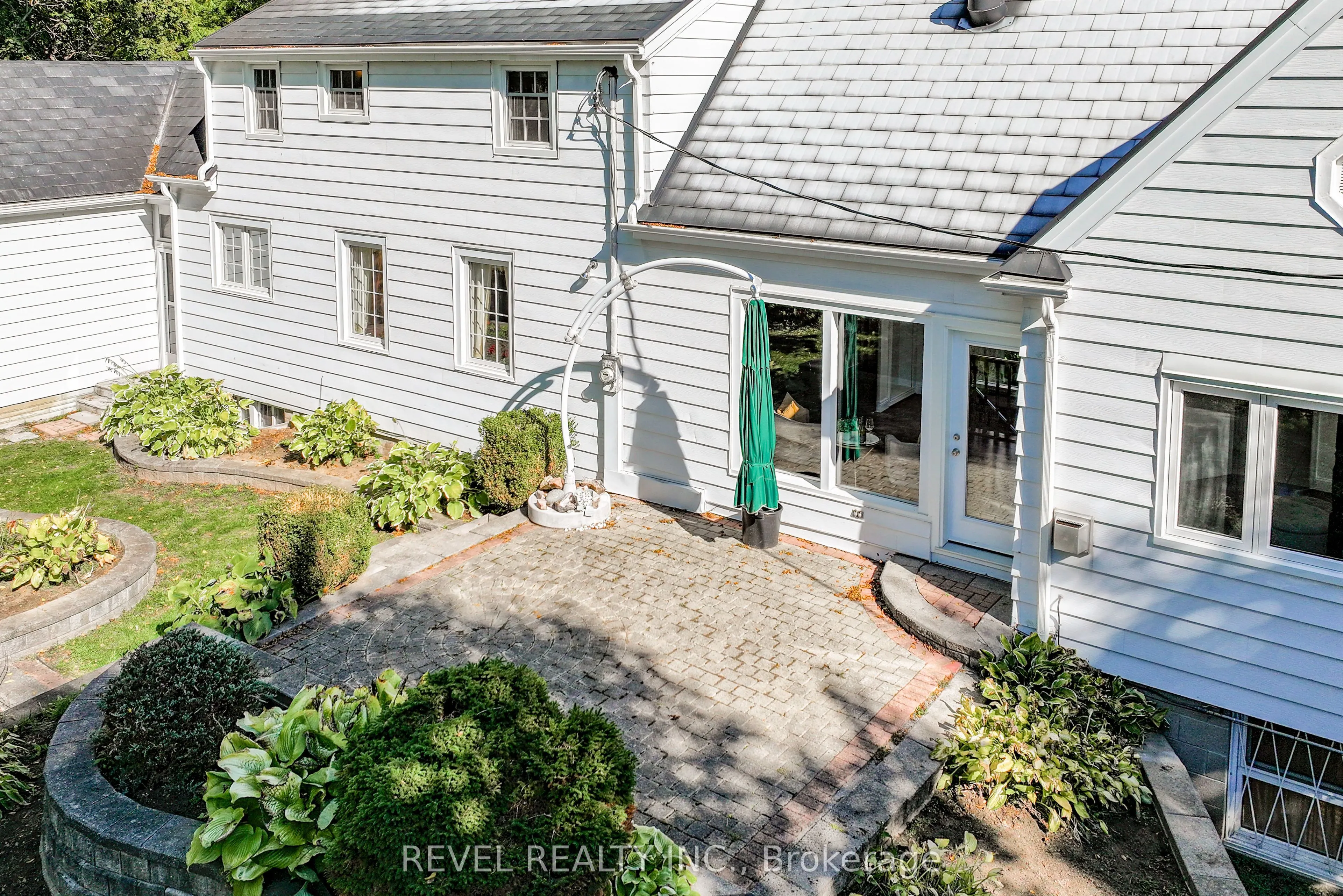 13 Sylvan Crescent