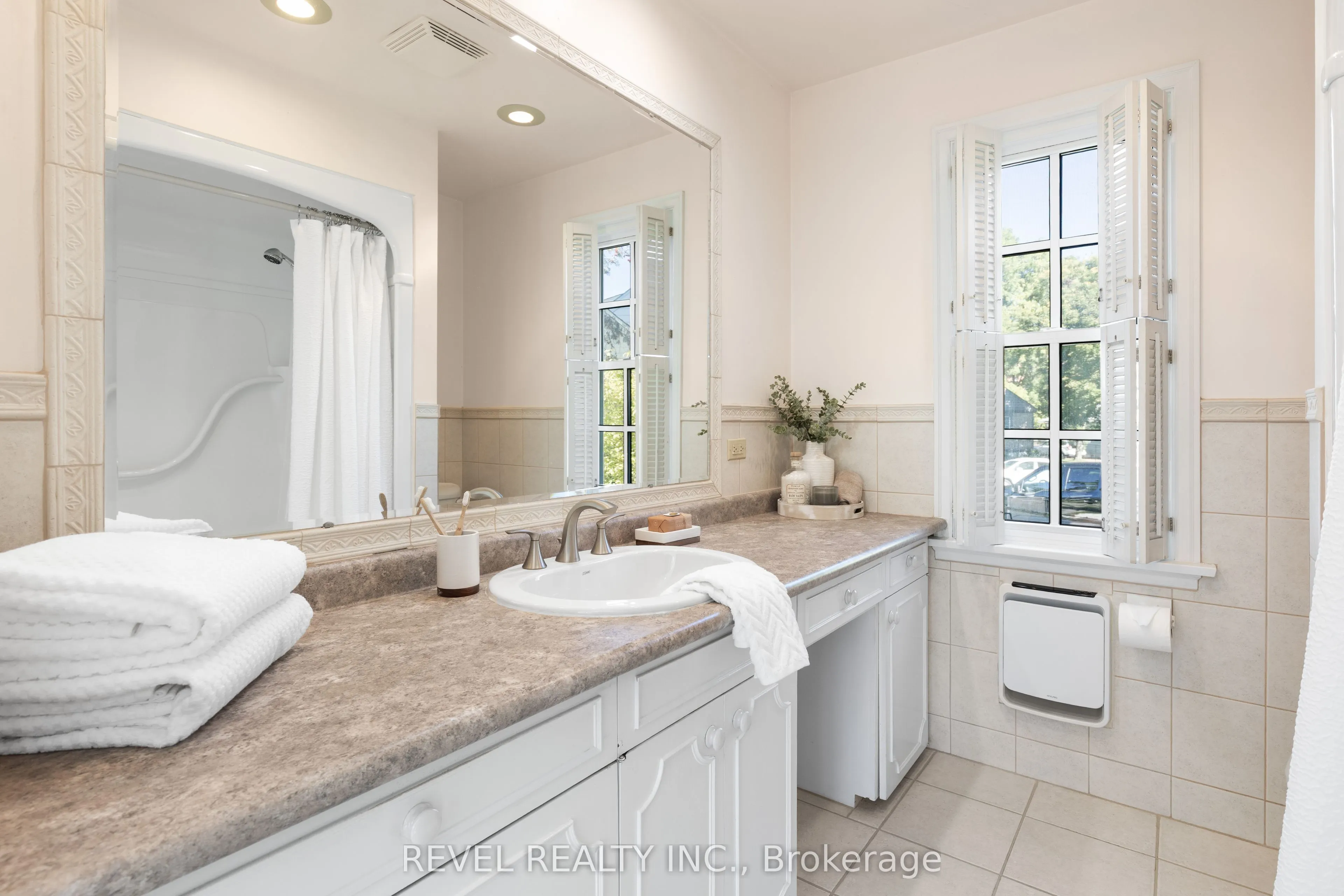 13 Sylvan Crescent