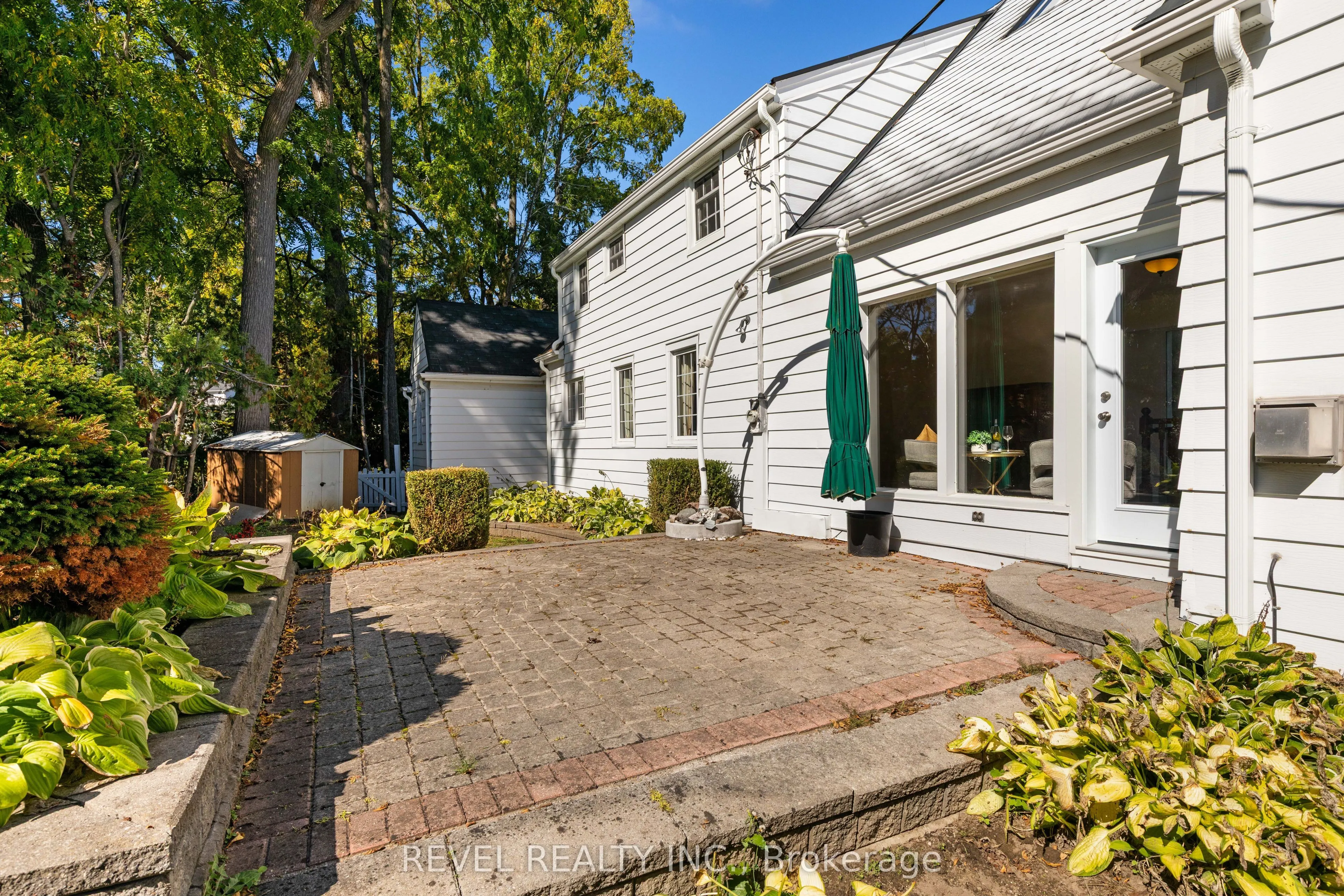 13 Sylvan Crescent