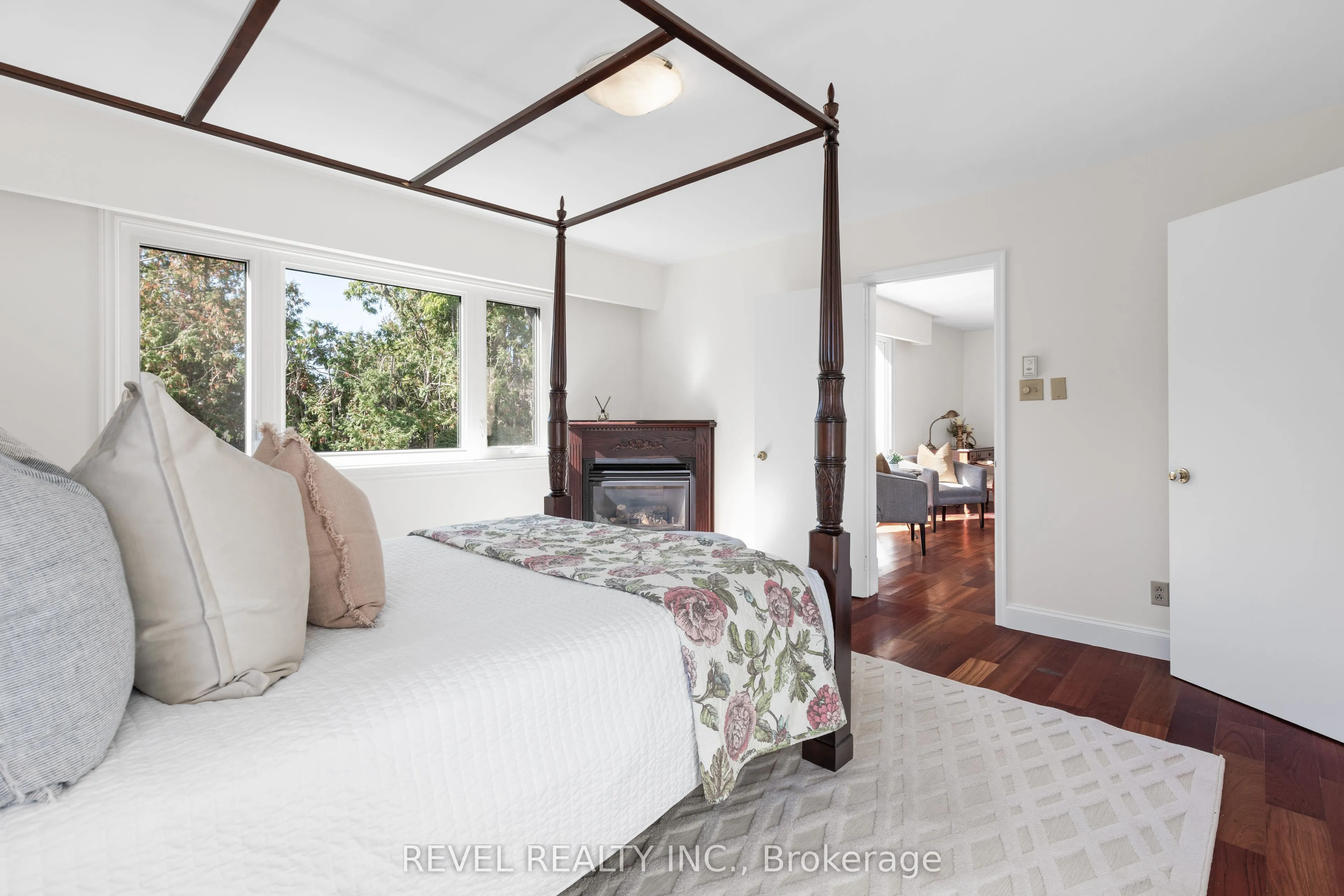 13 Sylvan Crescent