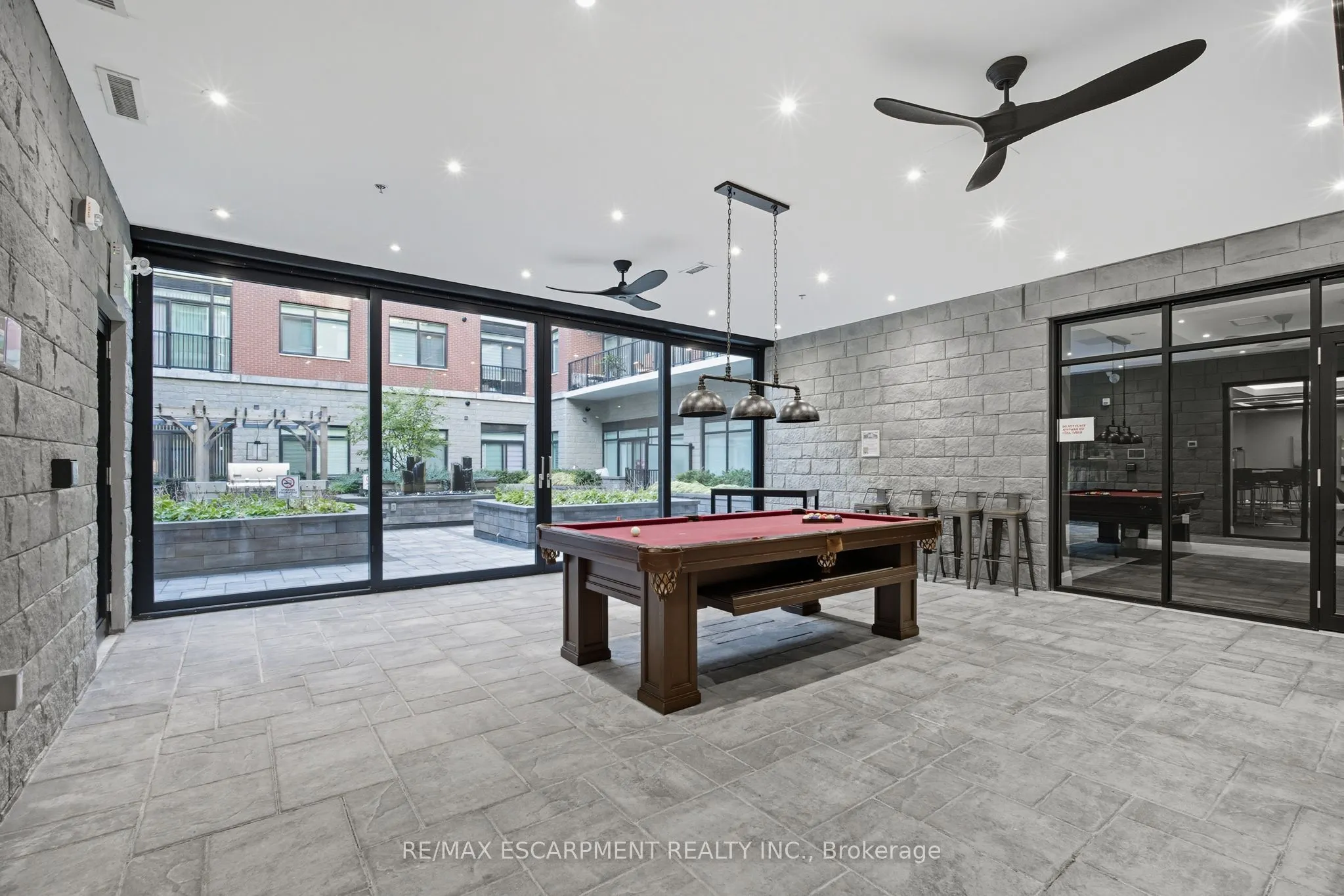 1 Redfern Avenue, #426
