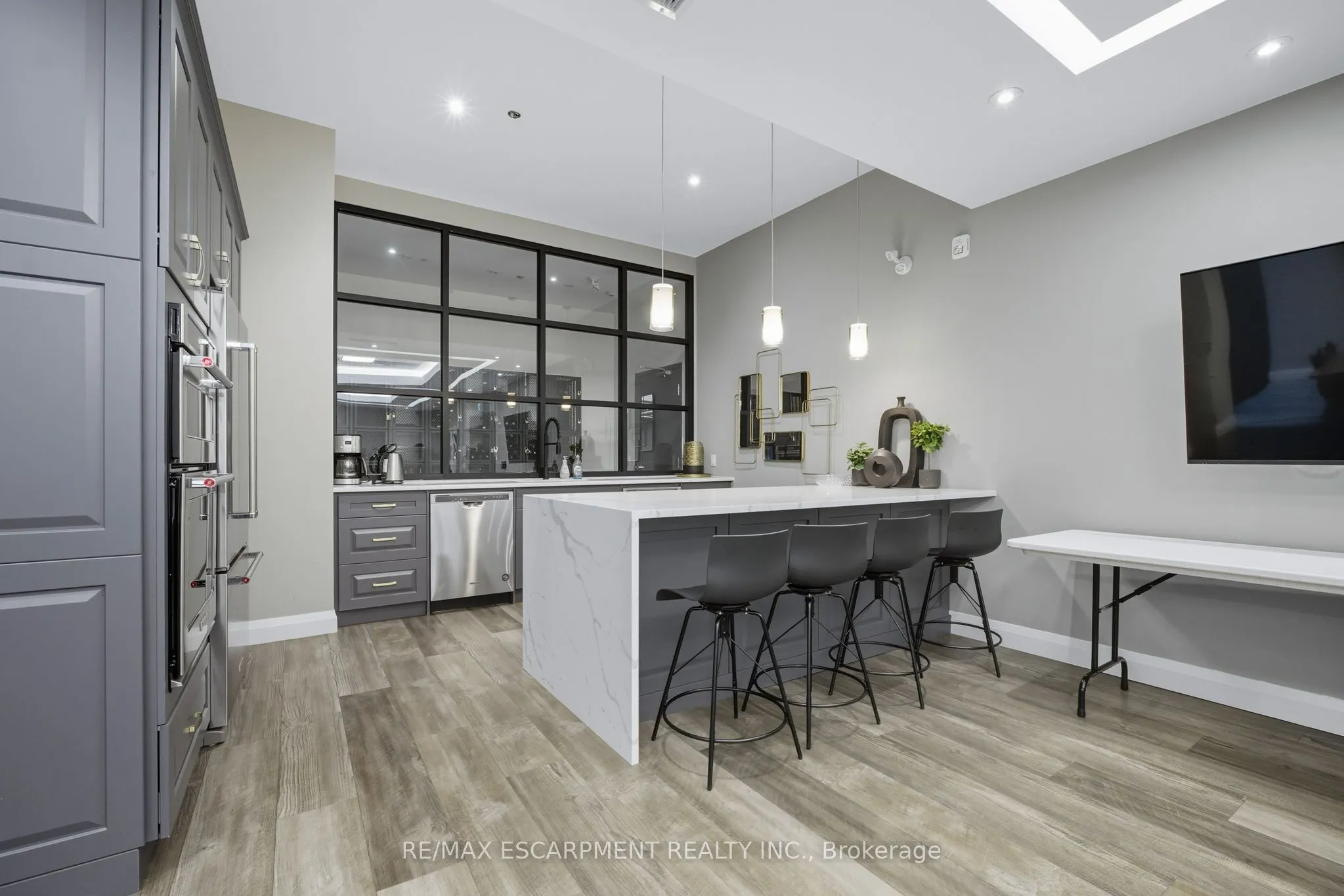 1 Redfern Avenue, #426