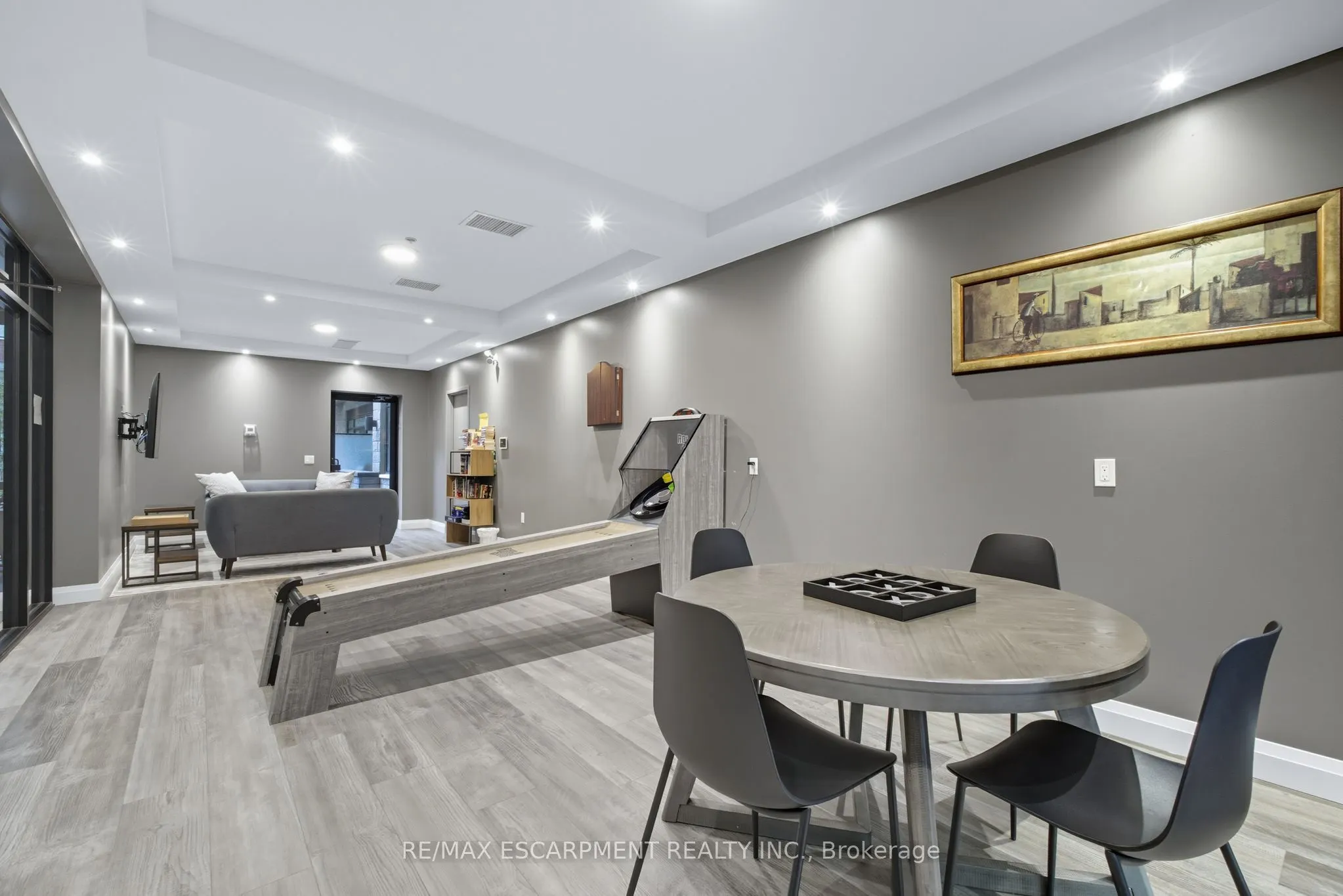 1 Redfern Avenue, #426