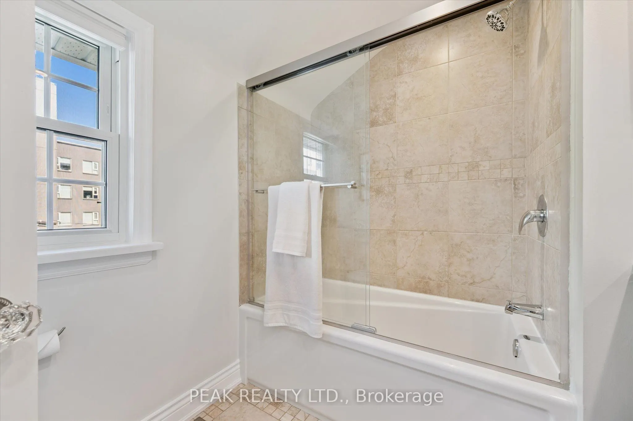 34 East Avenue E