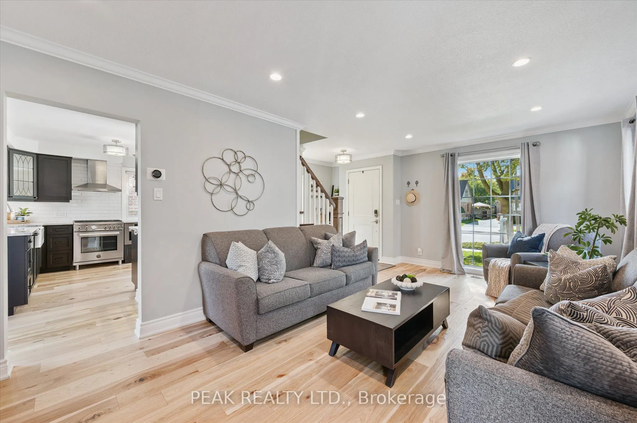 34 East Avenue E