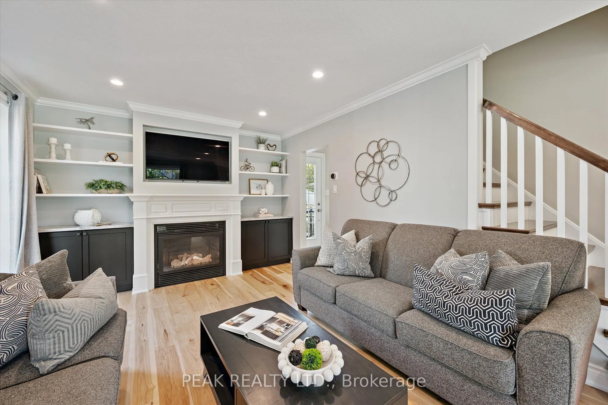 34 East Avenue E
