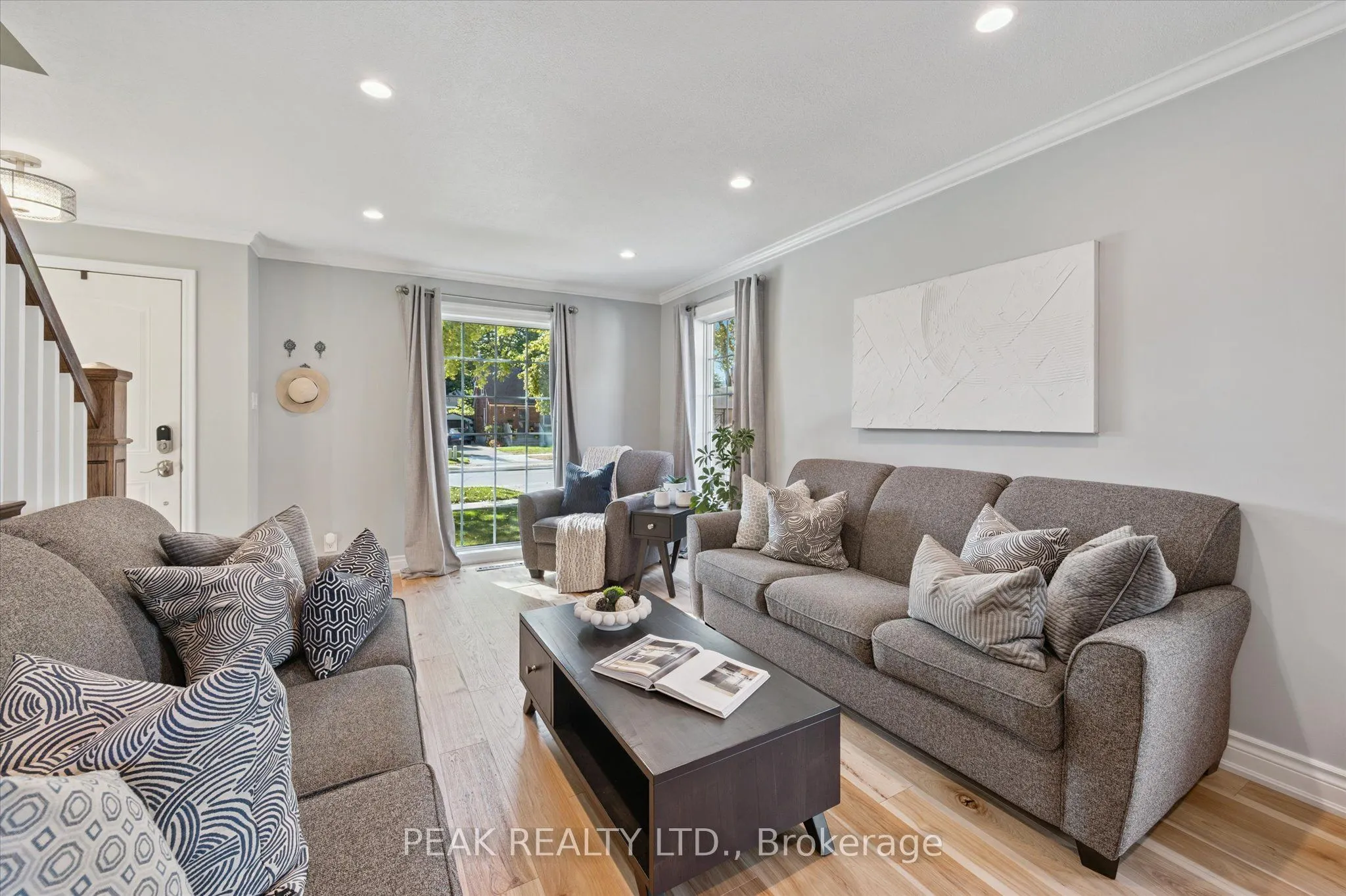 34 East Avenue E