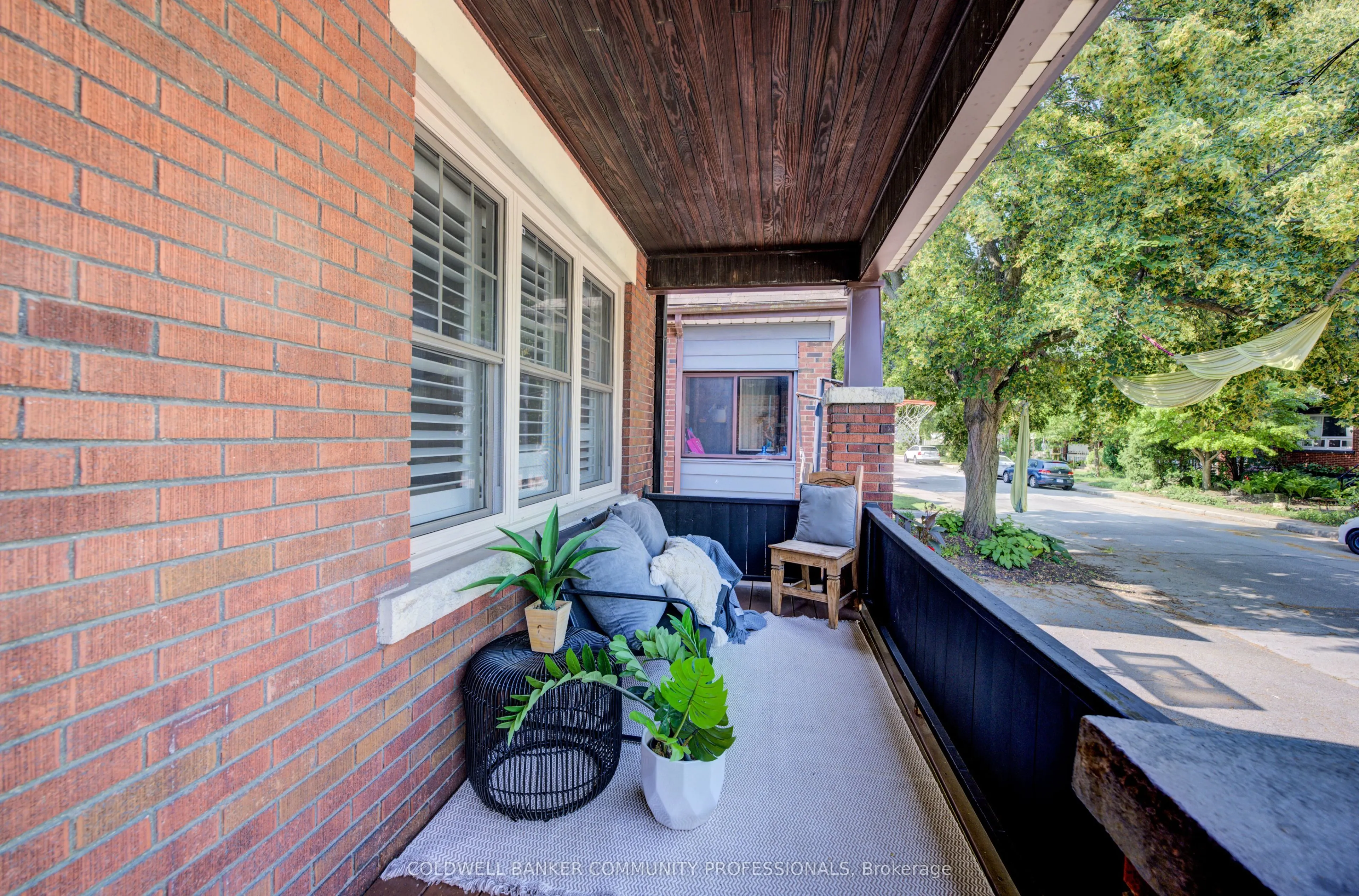 29 Linwood Avenue