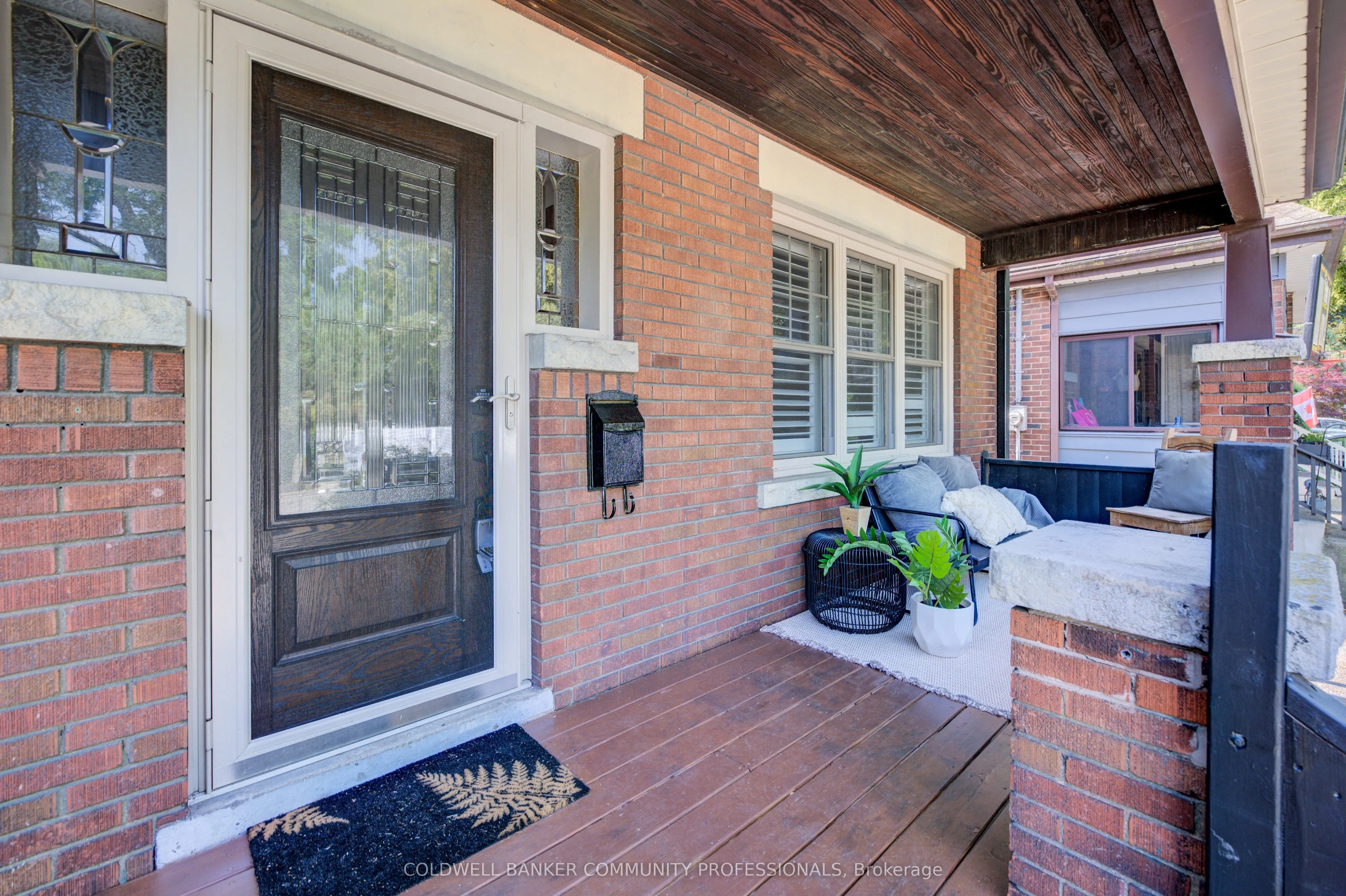 29 Linwood Avenue
