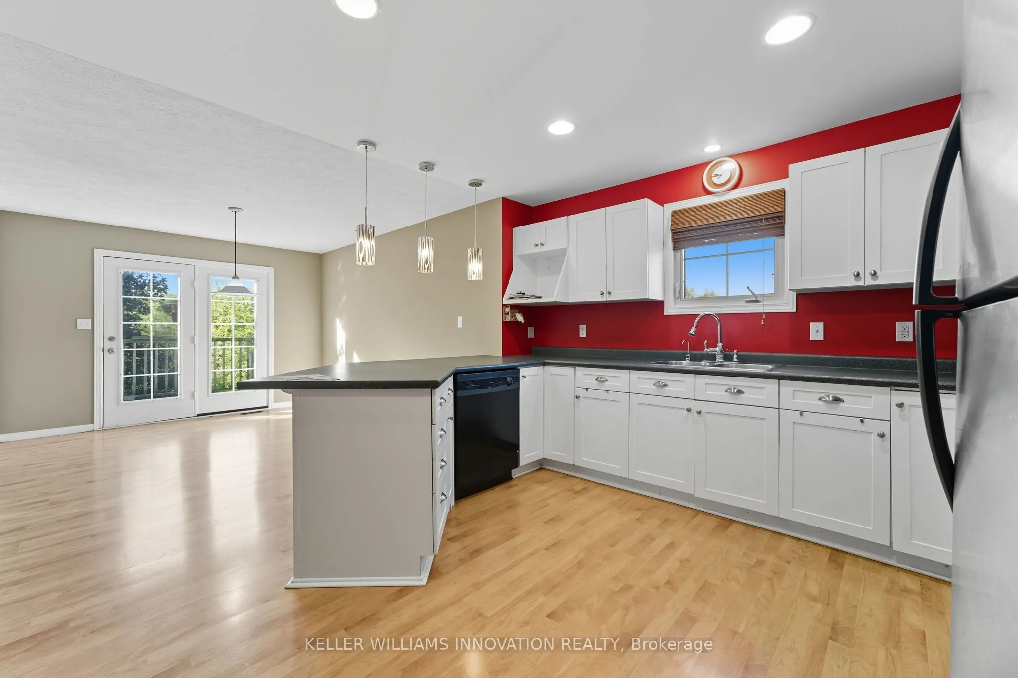 3 Barnett Street W