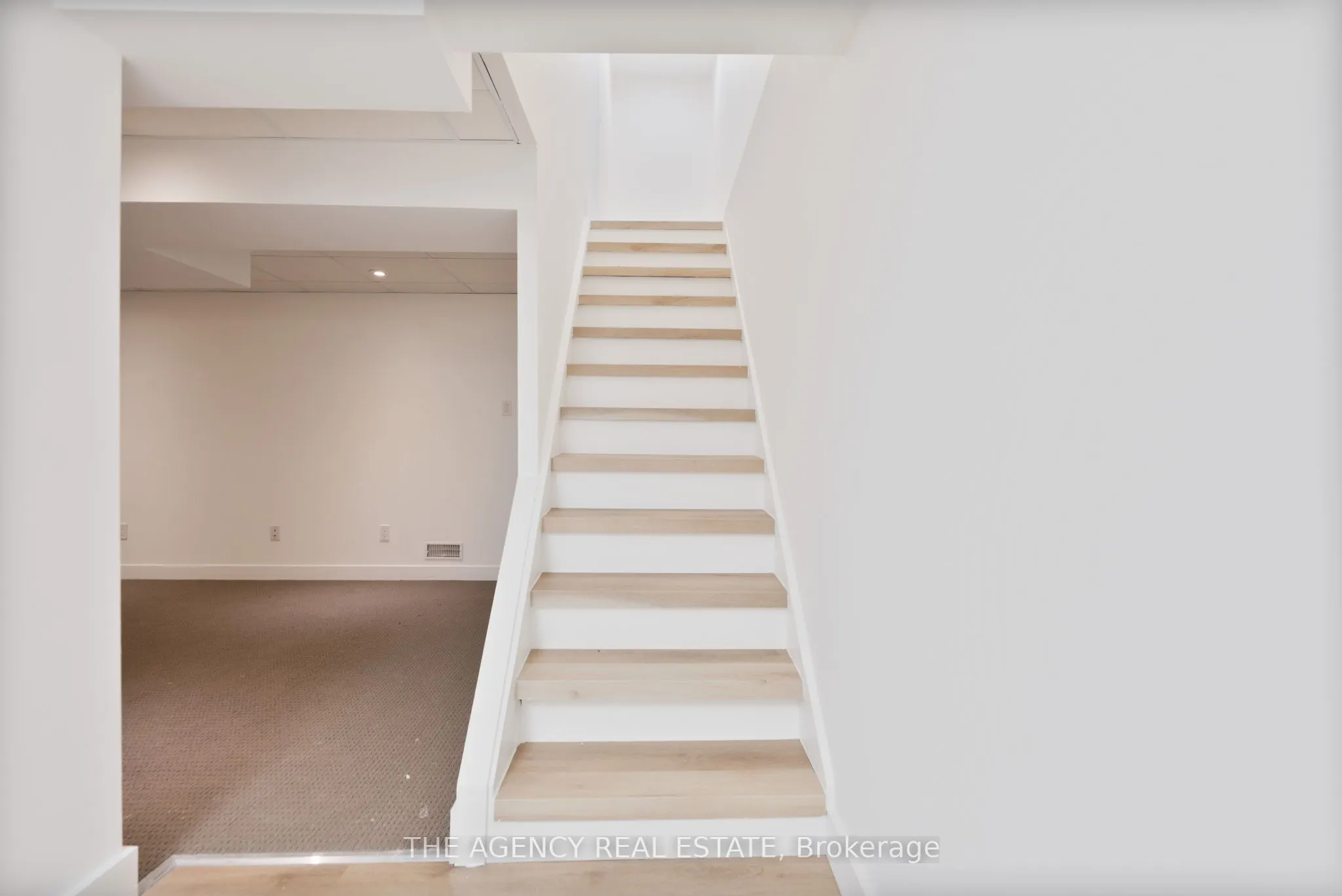 38 Hunt Village Crescent