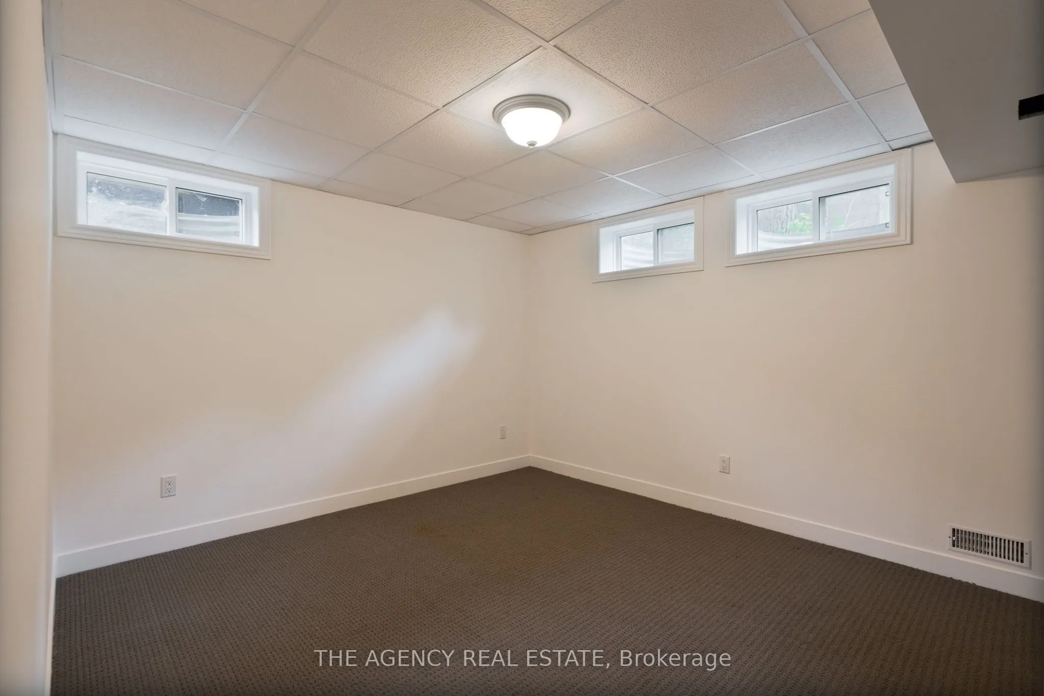 38 Hunt Village Crescent