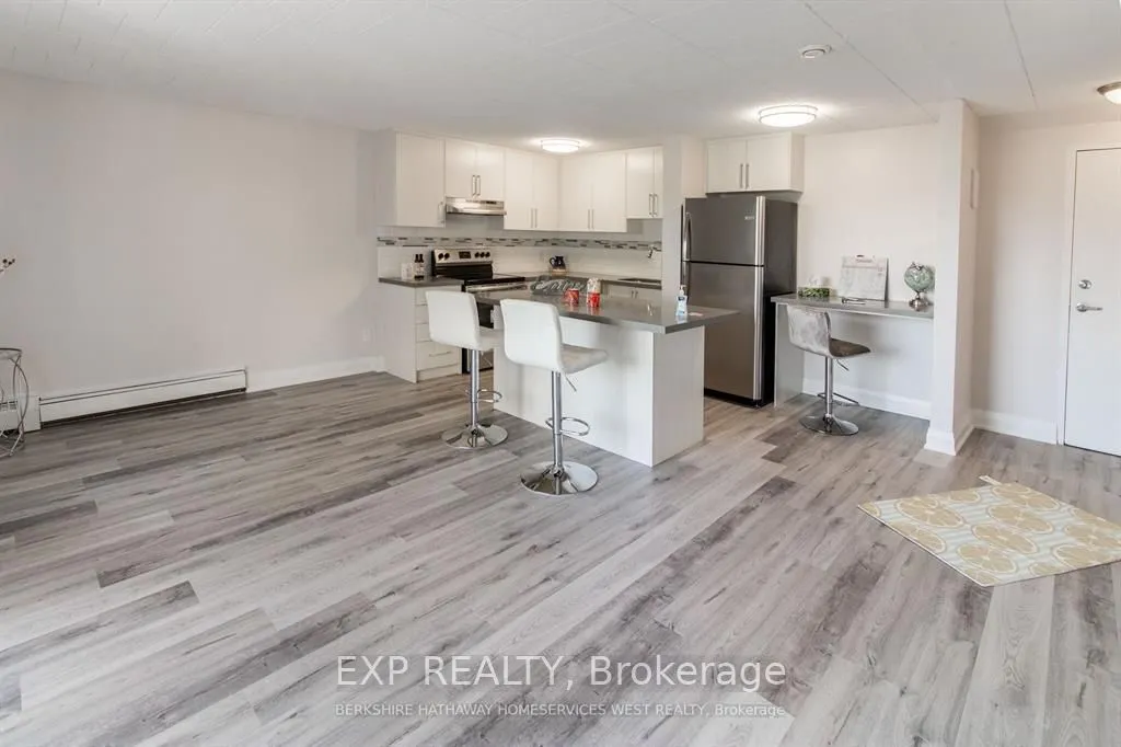 6287 O'neil Street, #8