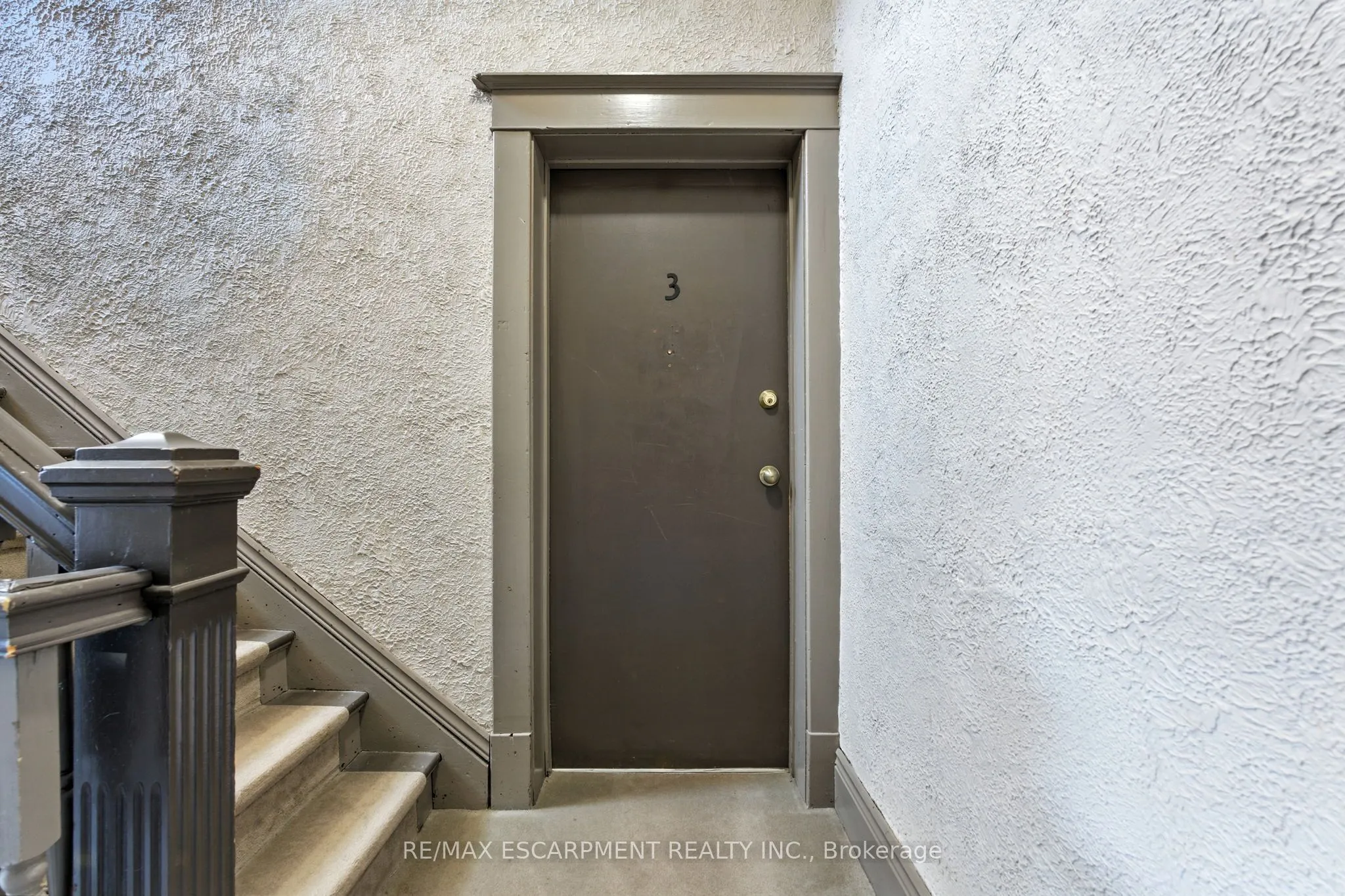 54 Dufferin Avenue, #3