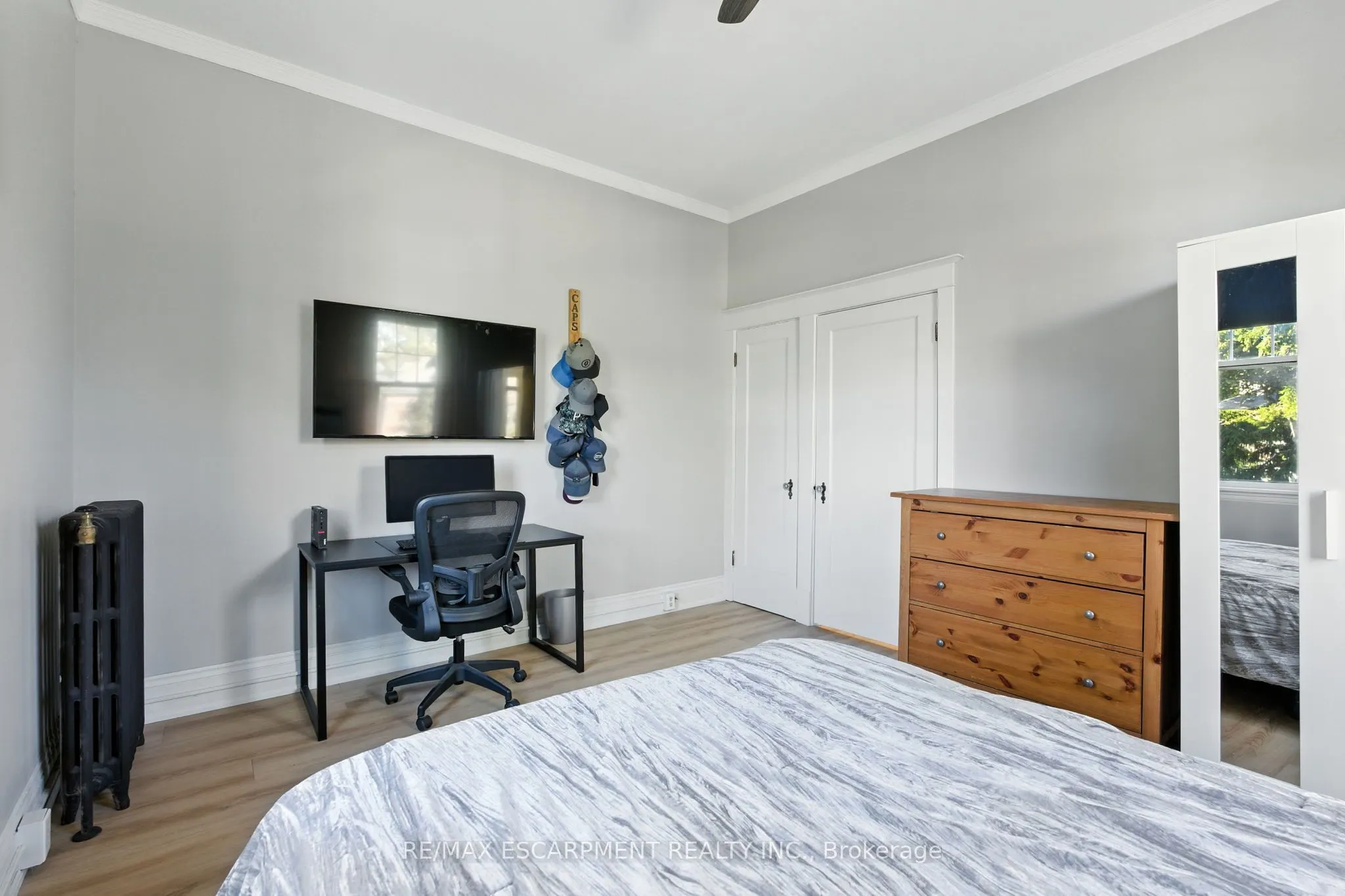 54 Dufferin Avenue, #3