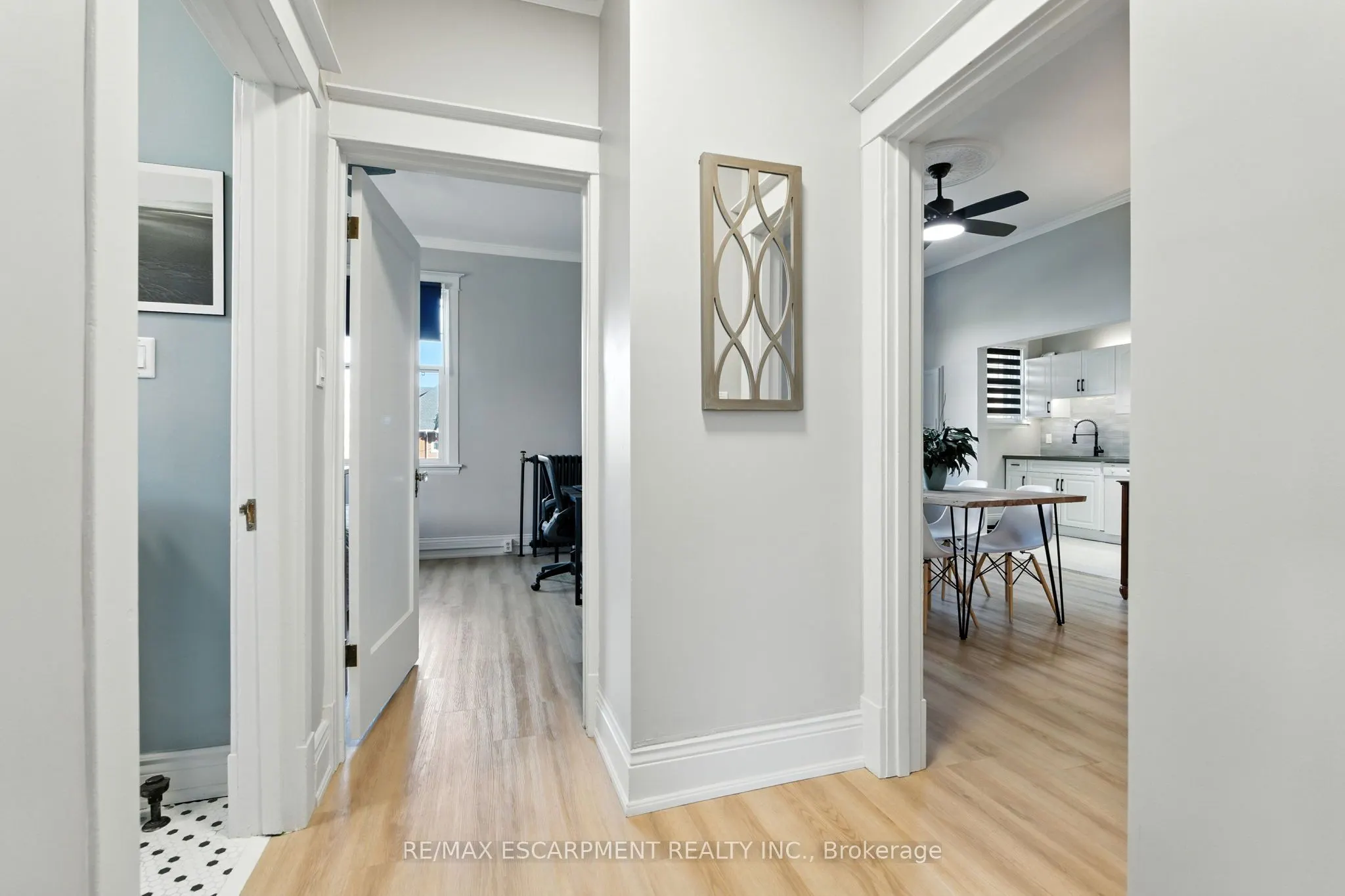 54 Dufferin Avenue, #3