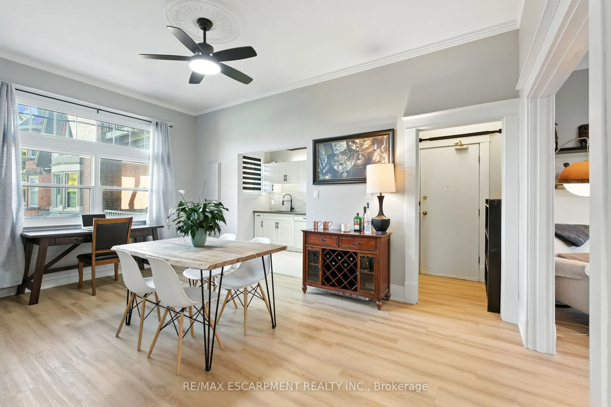 54 Dufferin Avenue, #3