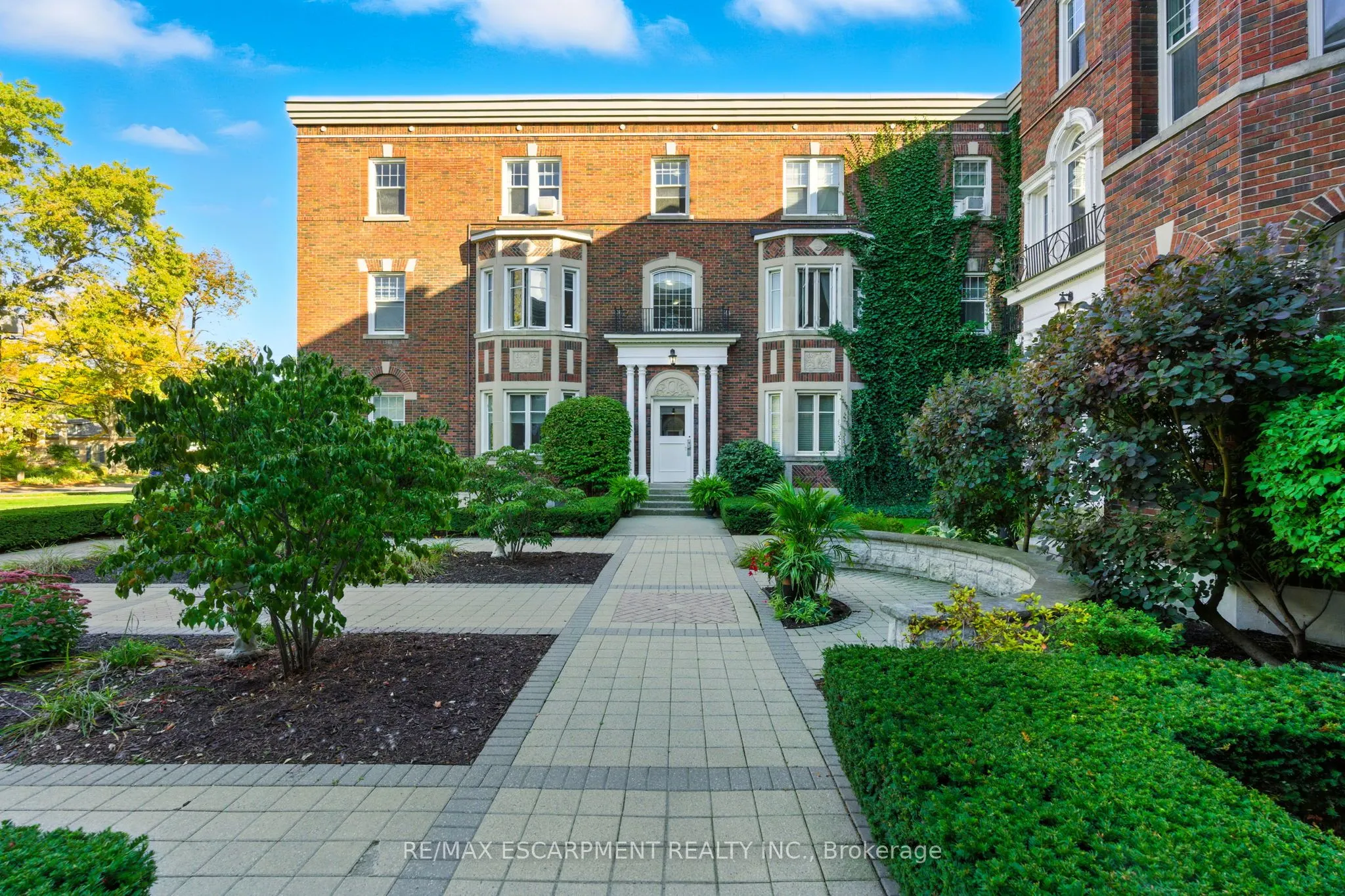 54 Dufferin Avenue, #3