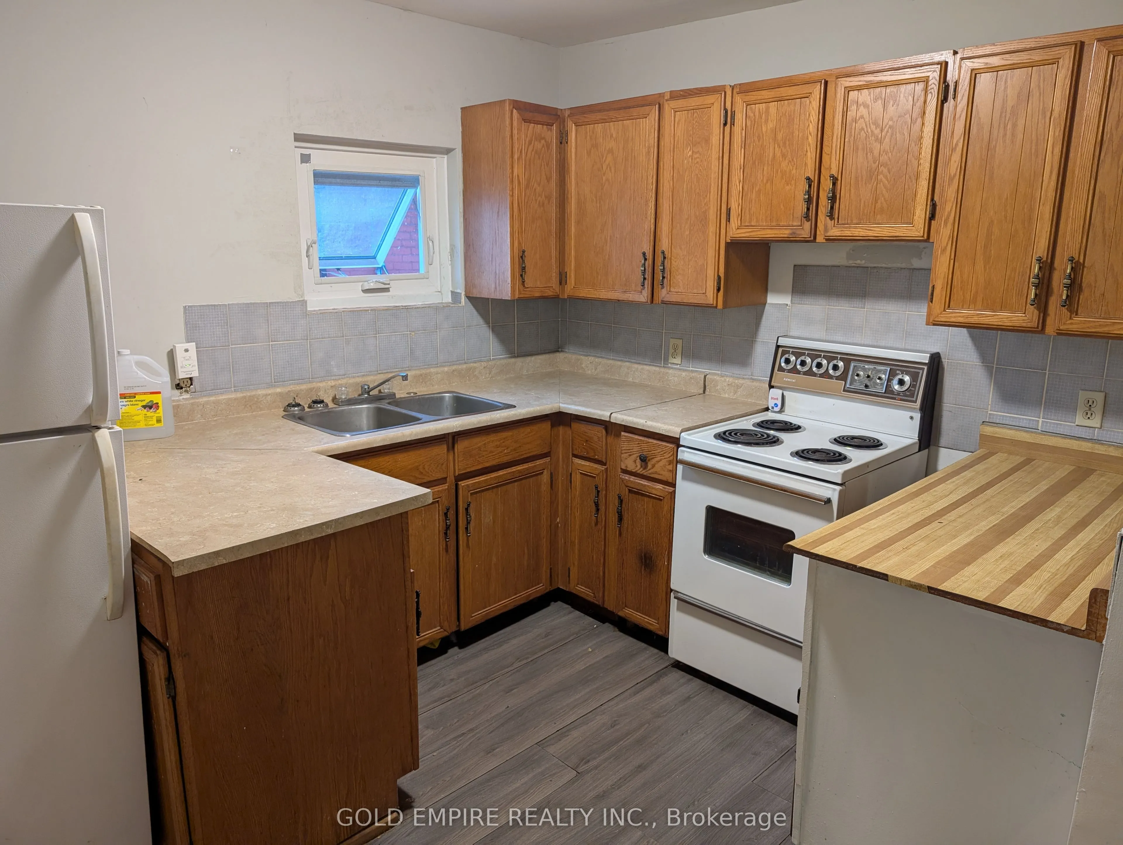 276 Hamilton Road, #UPPER