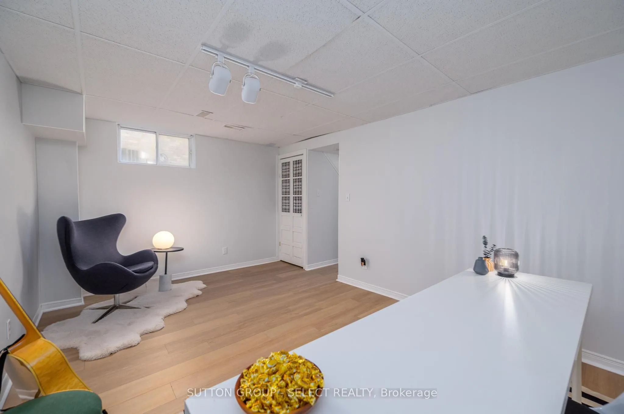 608 Royal Beech Drive, #B