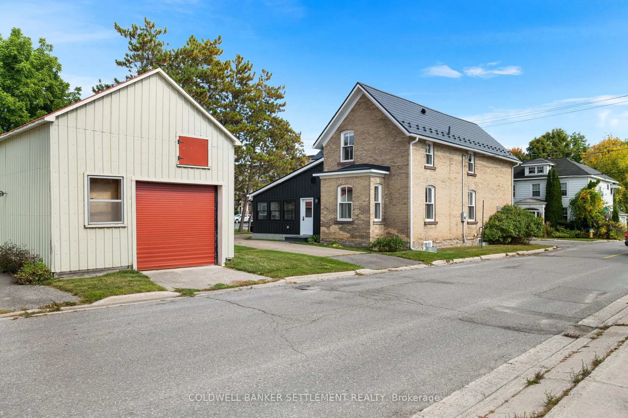 93 Peter Street