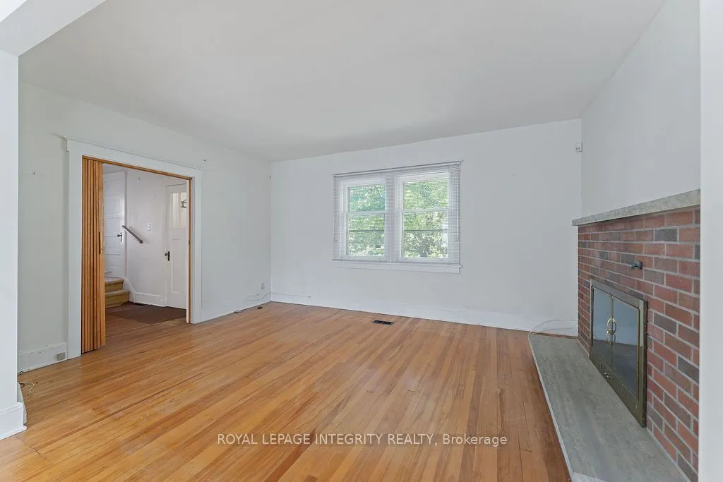 472 Edison Avenue