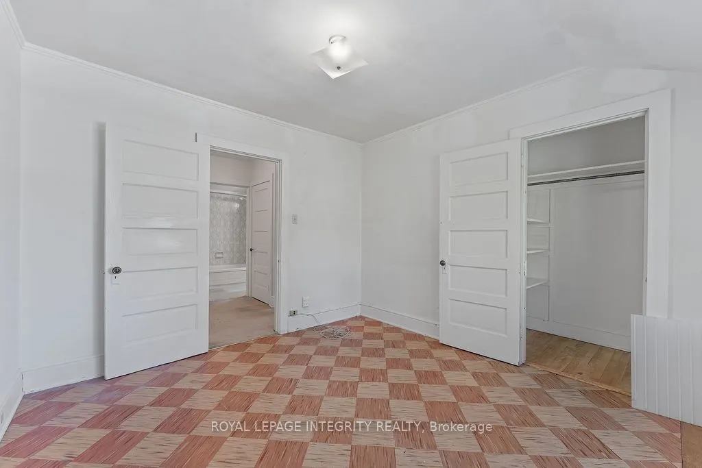 472 Edison Avenue