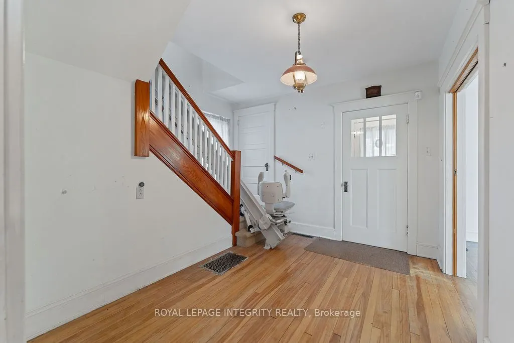 472 Edison Avenue