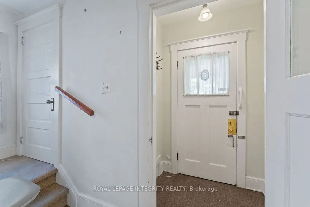 472 Edison Avenue